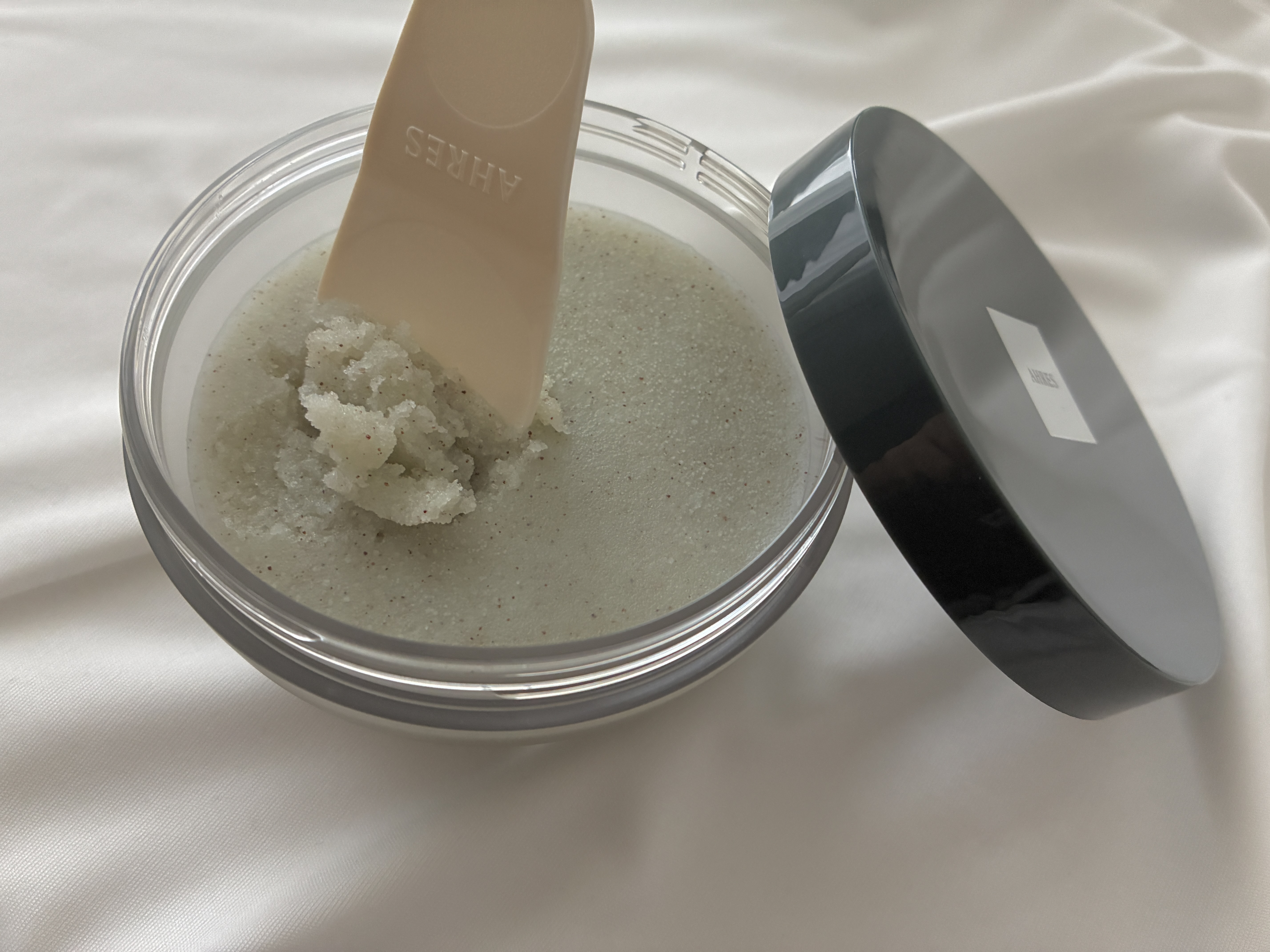 ボディスクラブ ブラッシャー クリア/アーレス/ボディスクラブを使ったクチコミ（3枚目）