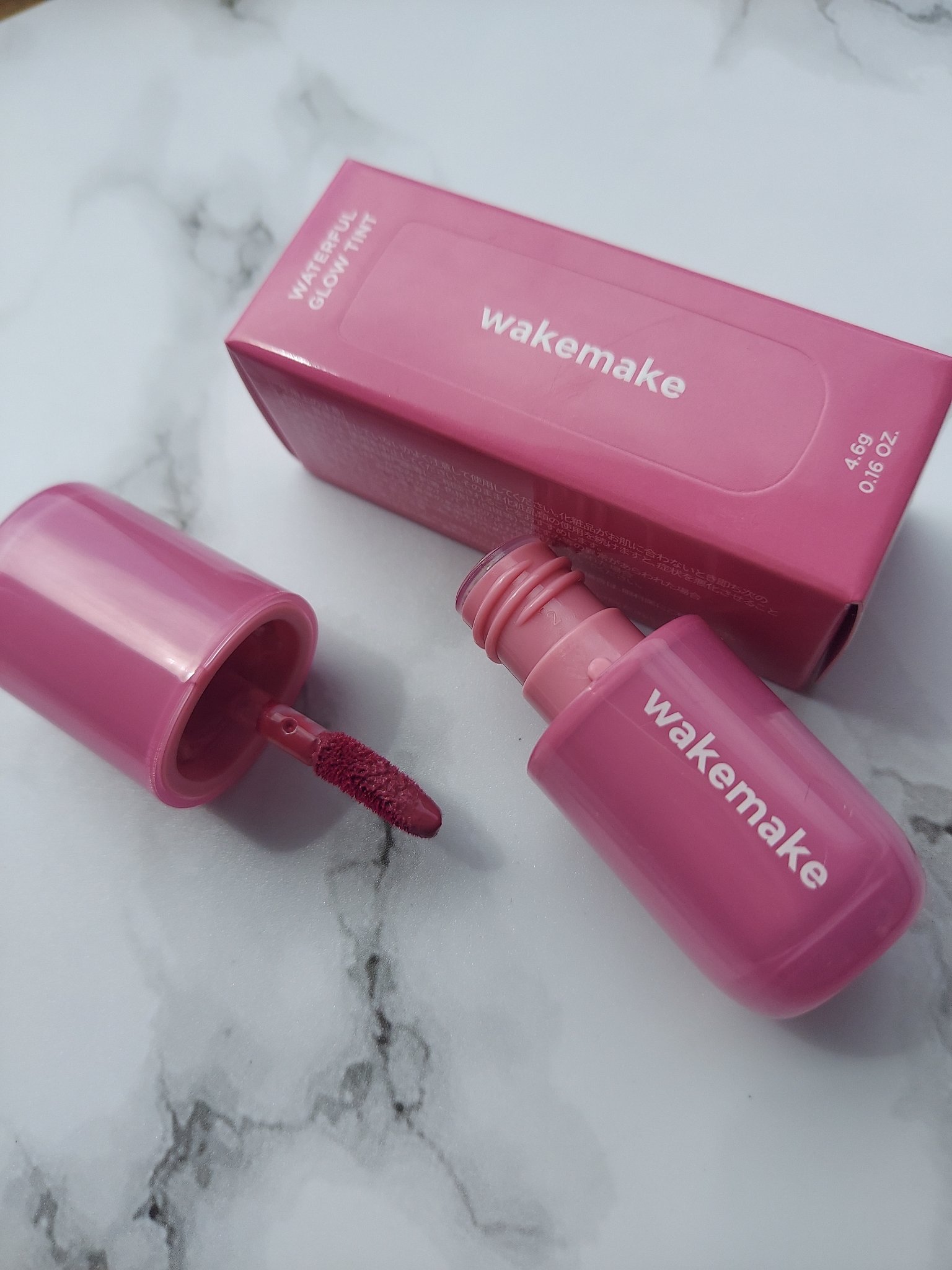 ウォータフルグロウティント/wakemake/リップティントを使ったクチコミ（2枚目）