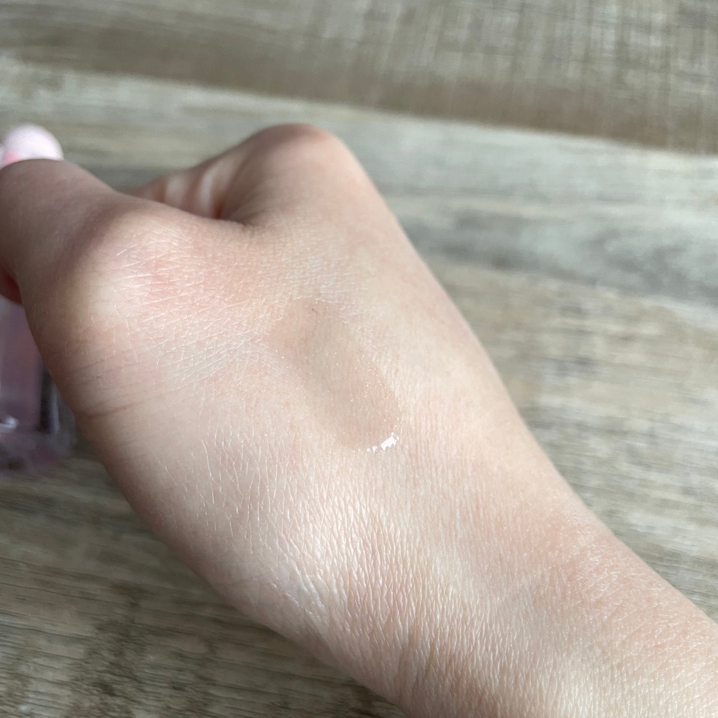 Jelly Wow Hydrating Lip Oil/SHEGLAM/リップグロスを使ったクチコミ(4枚目)