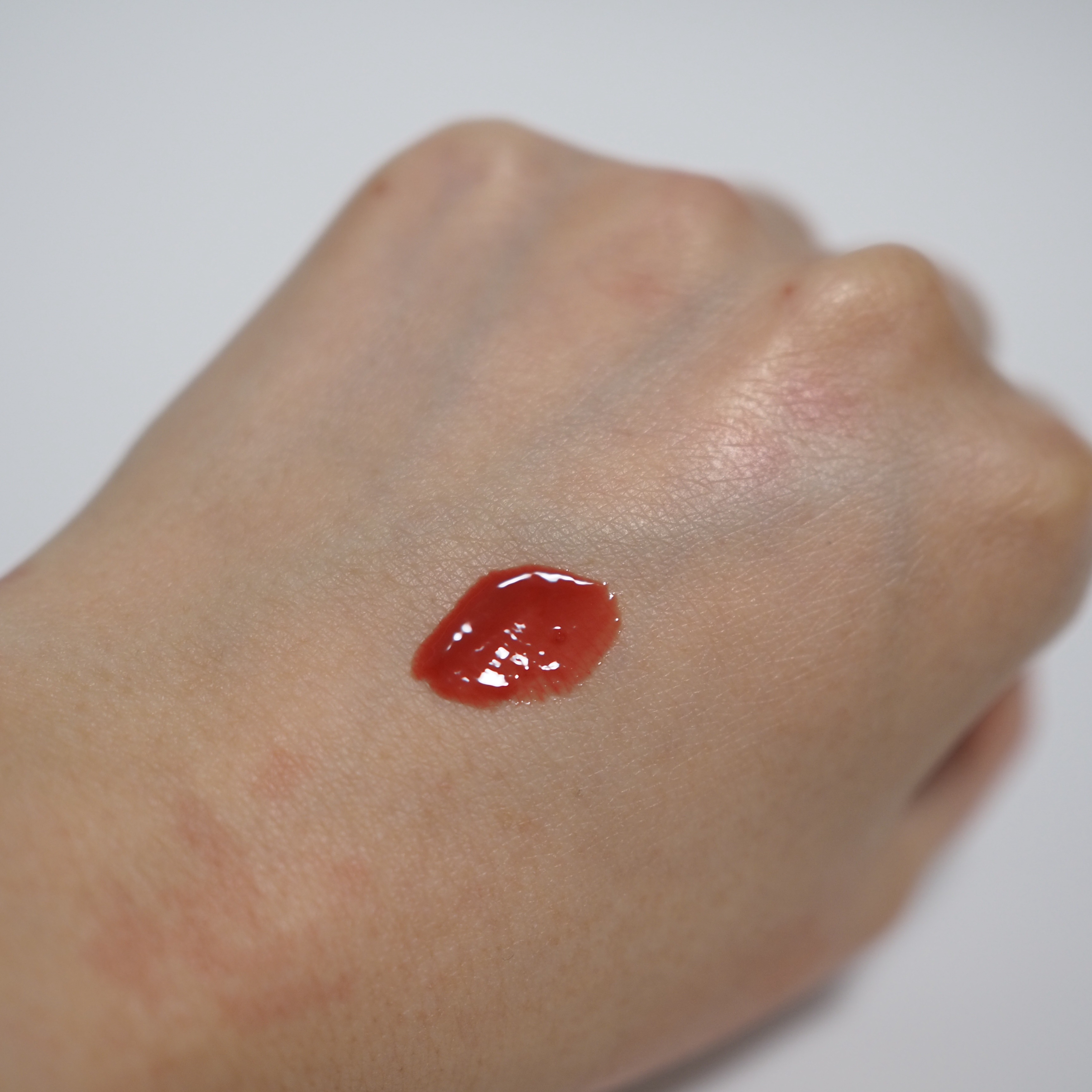 リフタープランプ 006 ホットチリ/MAYBELLINE NEW YORK/リップグロスを使ったクチコミ（3枚目）