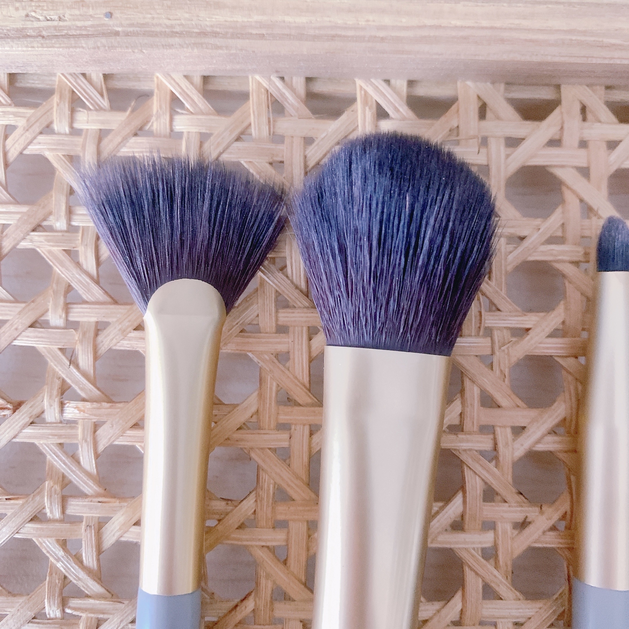 アイシャドウブラシセット/and us/メイクブラシを使ったクチコミ（3枚目）