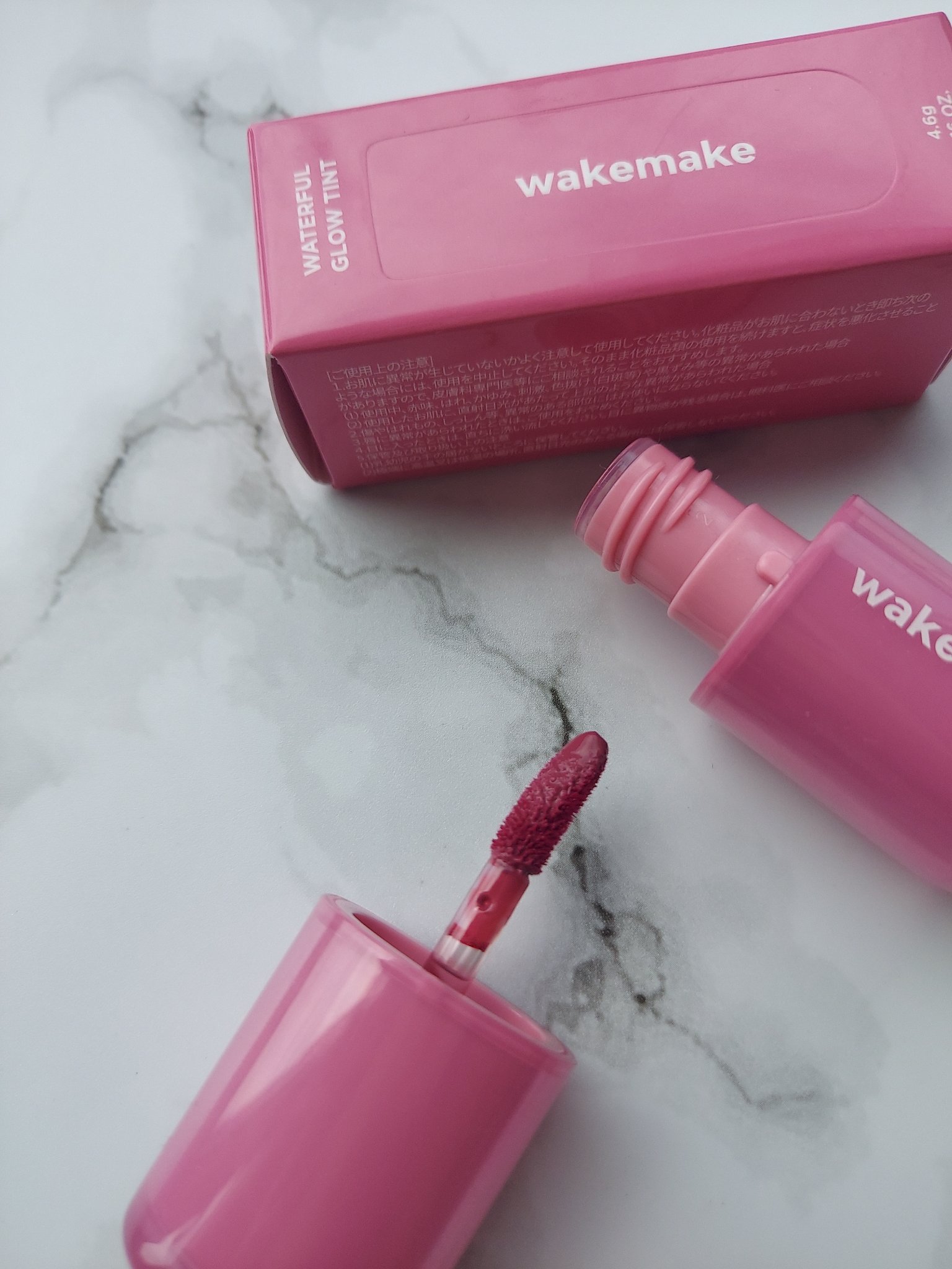 ウォータフルグロウティント/wakemake/リップティントを使ったクチコミ（1枚目）