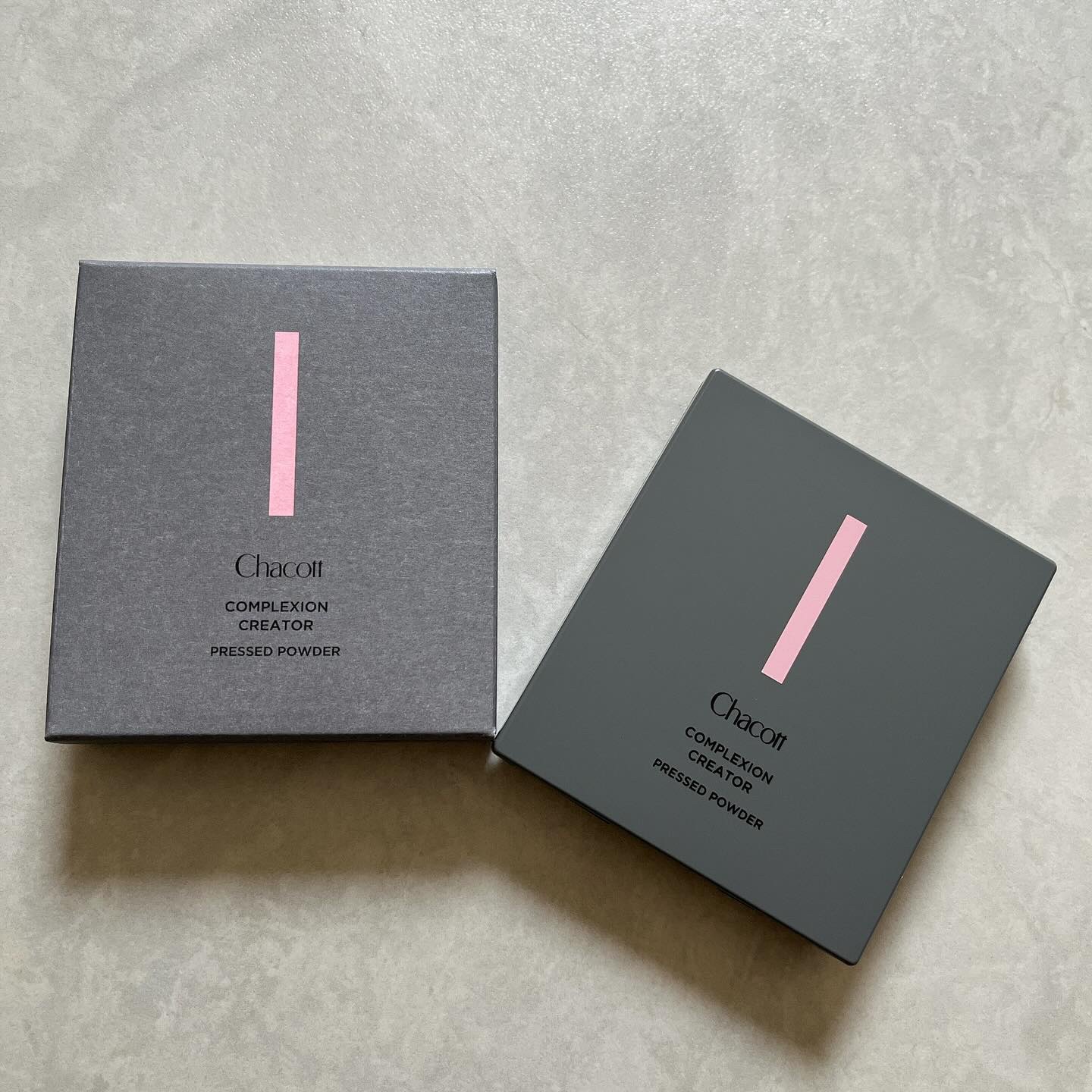 チャコットさまからいただきました
▫️チャコット コンプレクションクリエイター　ラスター

化粧直しに使用してます✨
ヨレたりしにくくて素晴らしい♡

ラスターは程よいツヤ肌になれて嬉しい🥰

レビューが遅くなってしまい申し訳ありません
