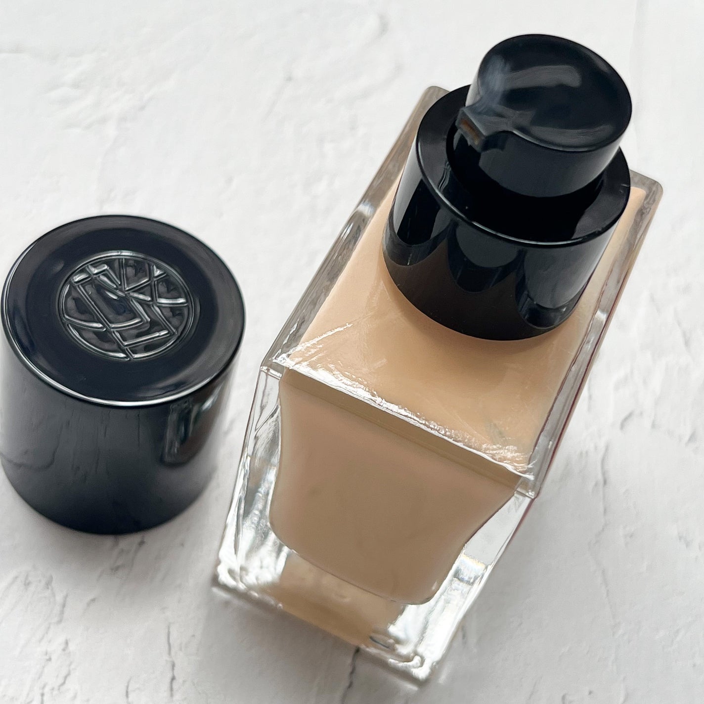 アンリミテッド ケア ツヤ セラム ファンデーション/shu uemura/リキッドファンデーションを使ったクチコミ(7枚目)