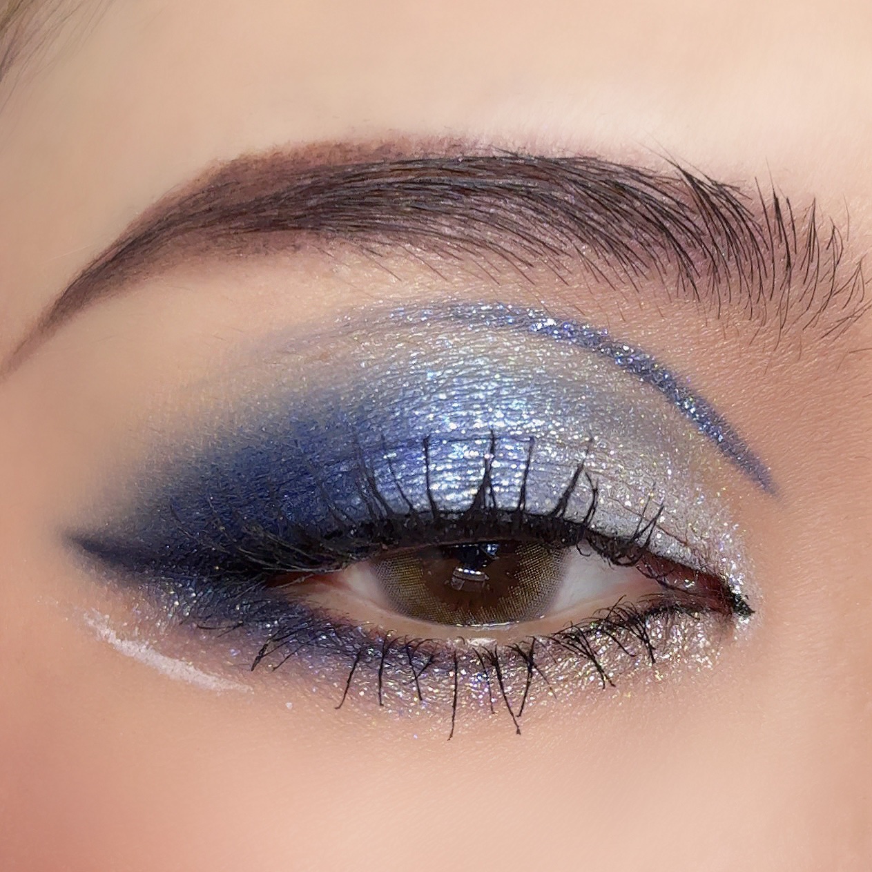 エクスプローラ12色 動物アイシャドウパレット/PERFECT DIARY/アイシャドウパレットを使ったクチコミ（3枚目）