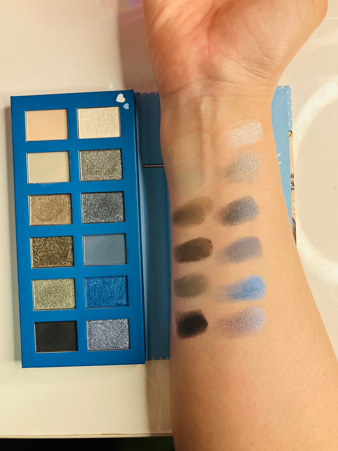 MATT × METALLIC EYESHADOW PALETTE/Misslyn/アイシャドウパレットを使ったクチコミ(4枚目)