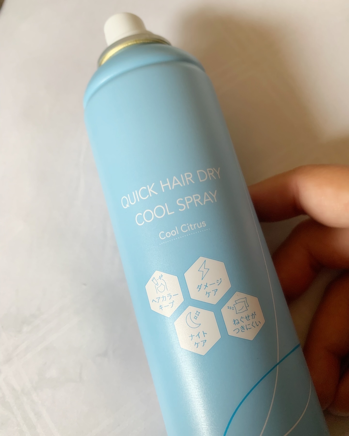 スキューズミー クイックヘアドライクールスプレー クールシトラスの香り/スキューズミー/ヘアスプレーを使ったクチコミ（2枚目）