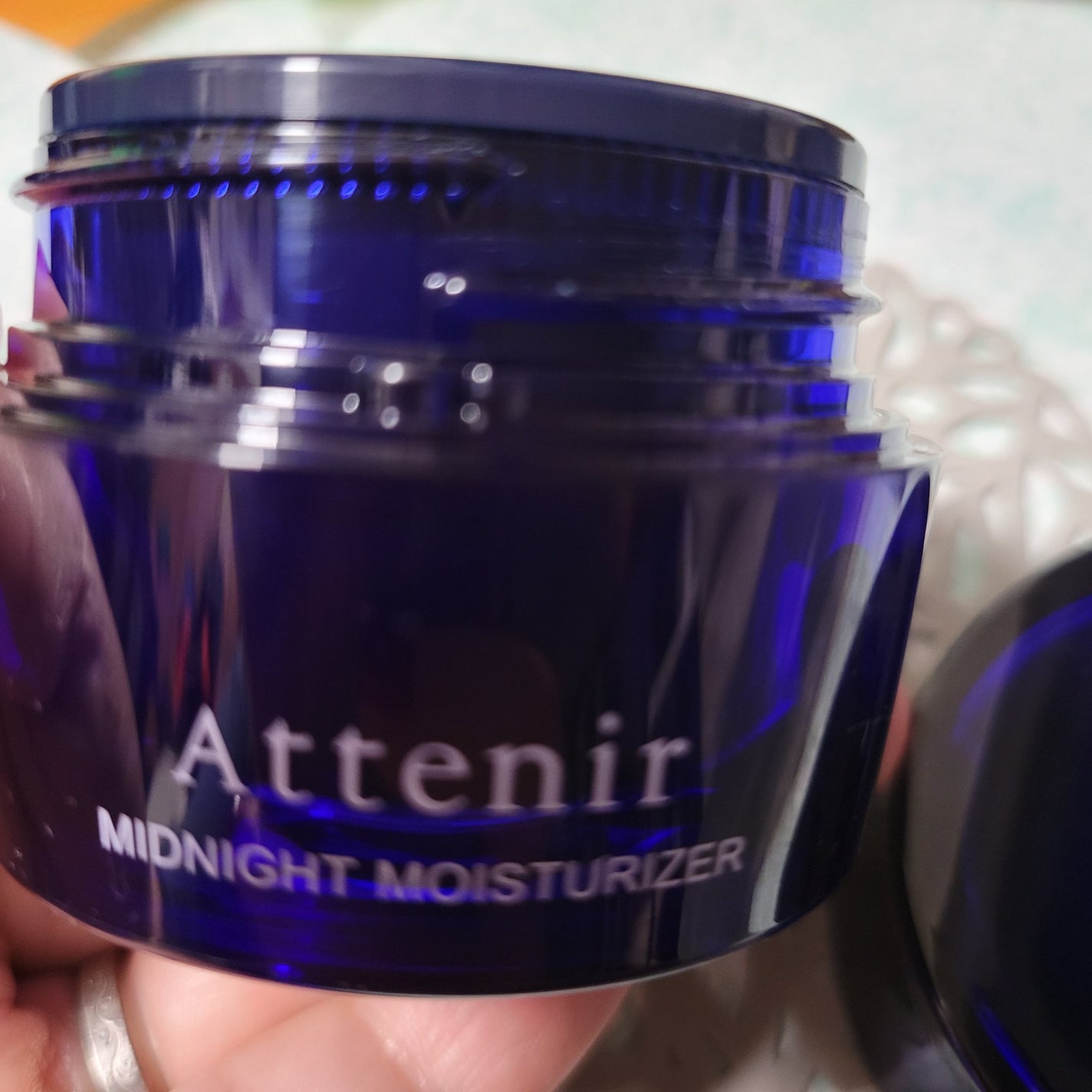アテニア ミッドナイトモイスチャライザー/アテニア/フェイスクリームを使ったクチコミ(3枚目)