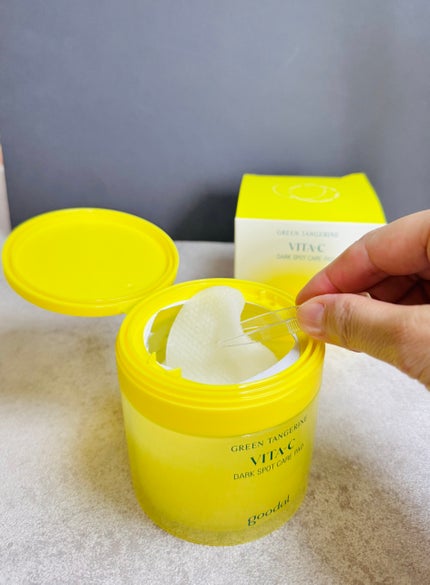 グリーンタンジェリン ビタCダークスポットケアパッド 70枚/goodal/トナーパッドの画像