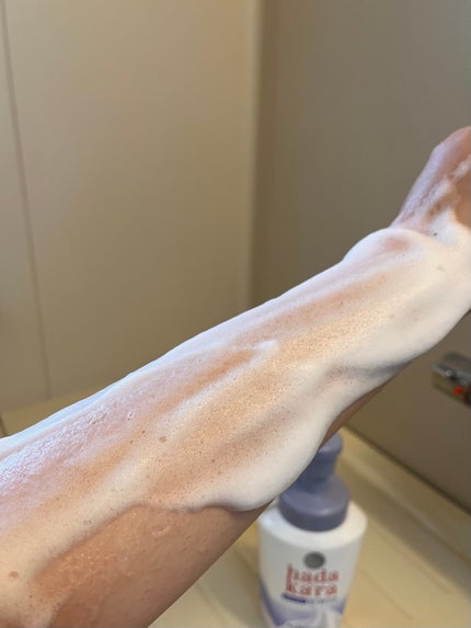 hadakara 泡で出てくる薬用デオドラントボディソープ /hadakara/ボディソープを使ったクチコミ(3枚目)