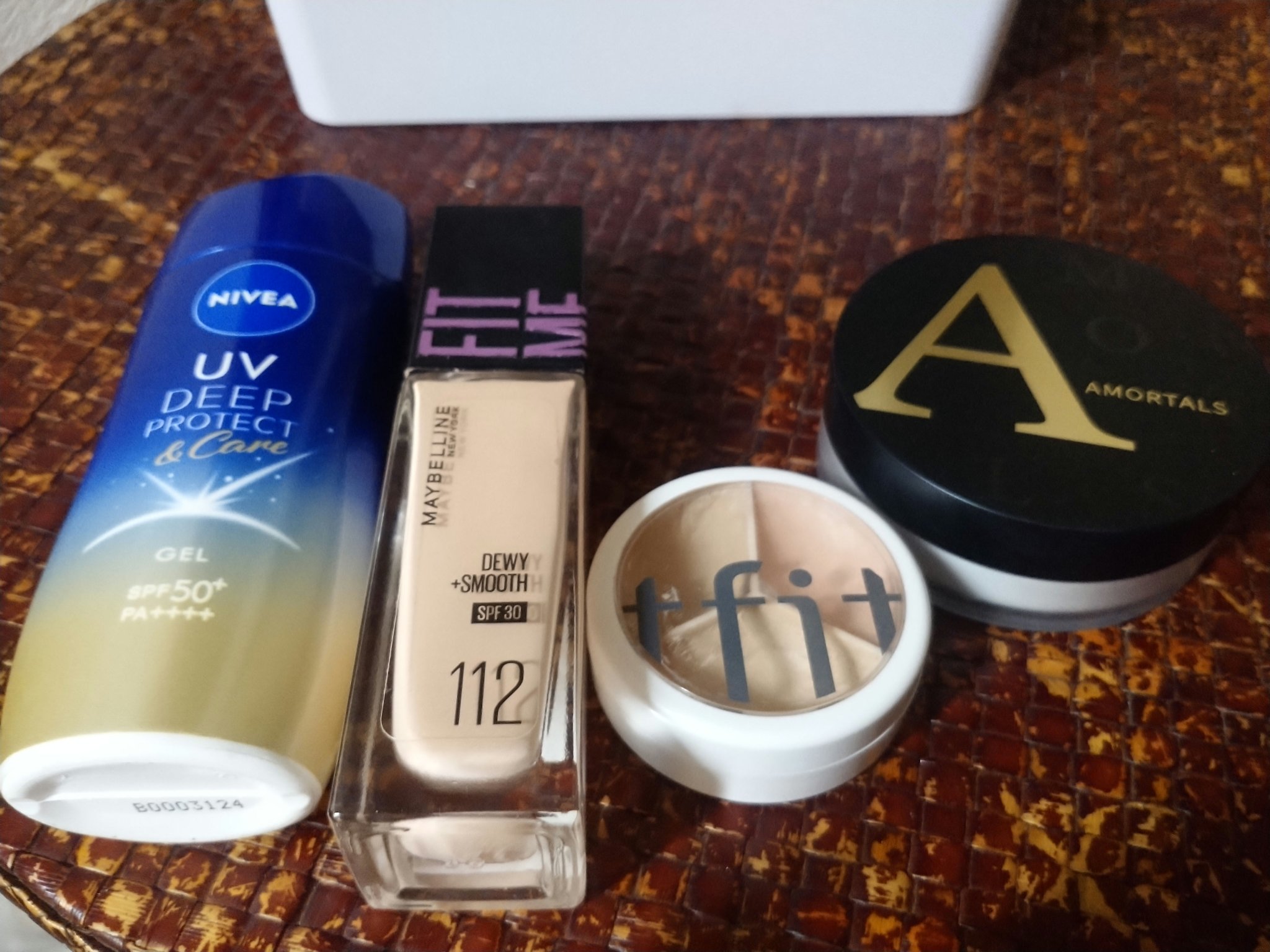 フィットミー リキッド ファンデーション DN 112/MAYBELLINE NEW YORK/リキッドファンデーションを使ったクチコミ（1枚目）