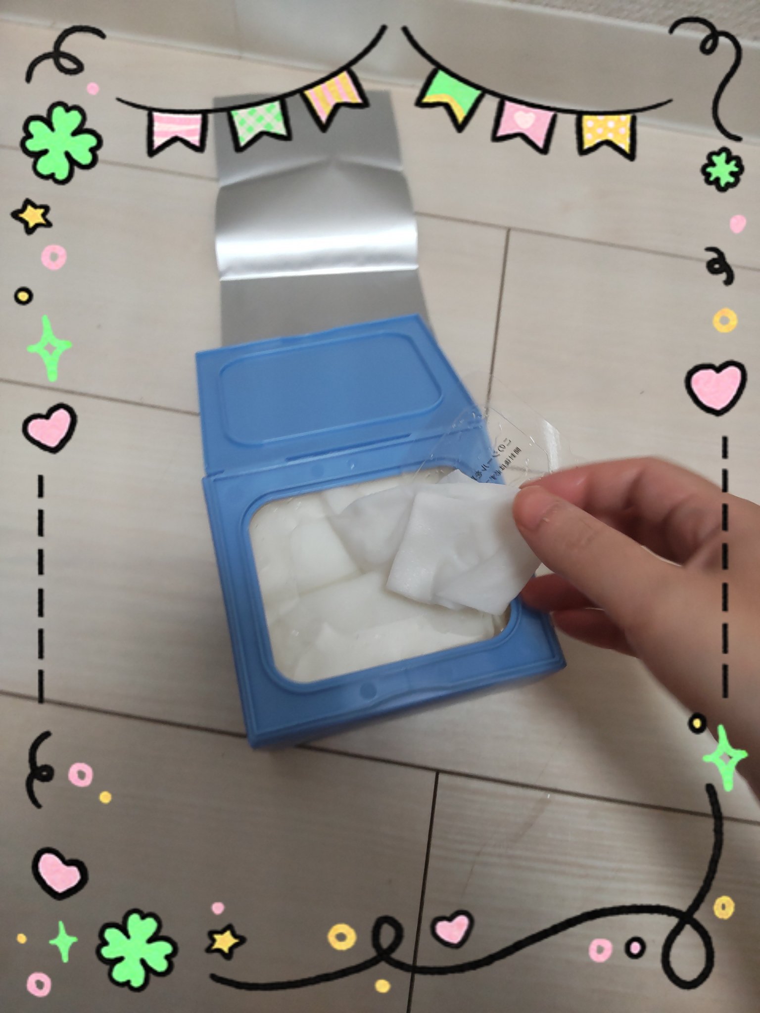 このたび、サボリーノ メガショット 朝用ツヤピールマスク CC ＜フェイスマスク＞ 32枚入り と、サボリーノ メガショット 夜用白玉美容マスク ＜フェイスマスク＞ 32枚入りを使用しています！
★朝用ツヤピール
朝のスキンケアが1分で完了