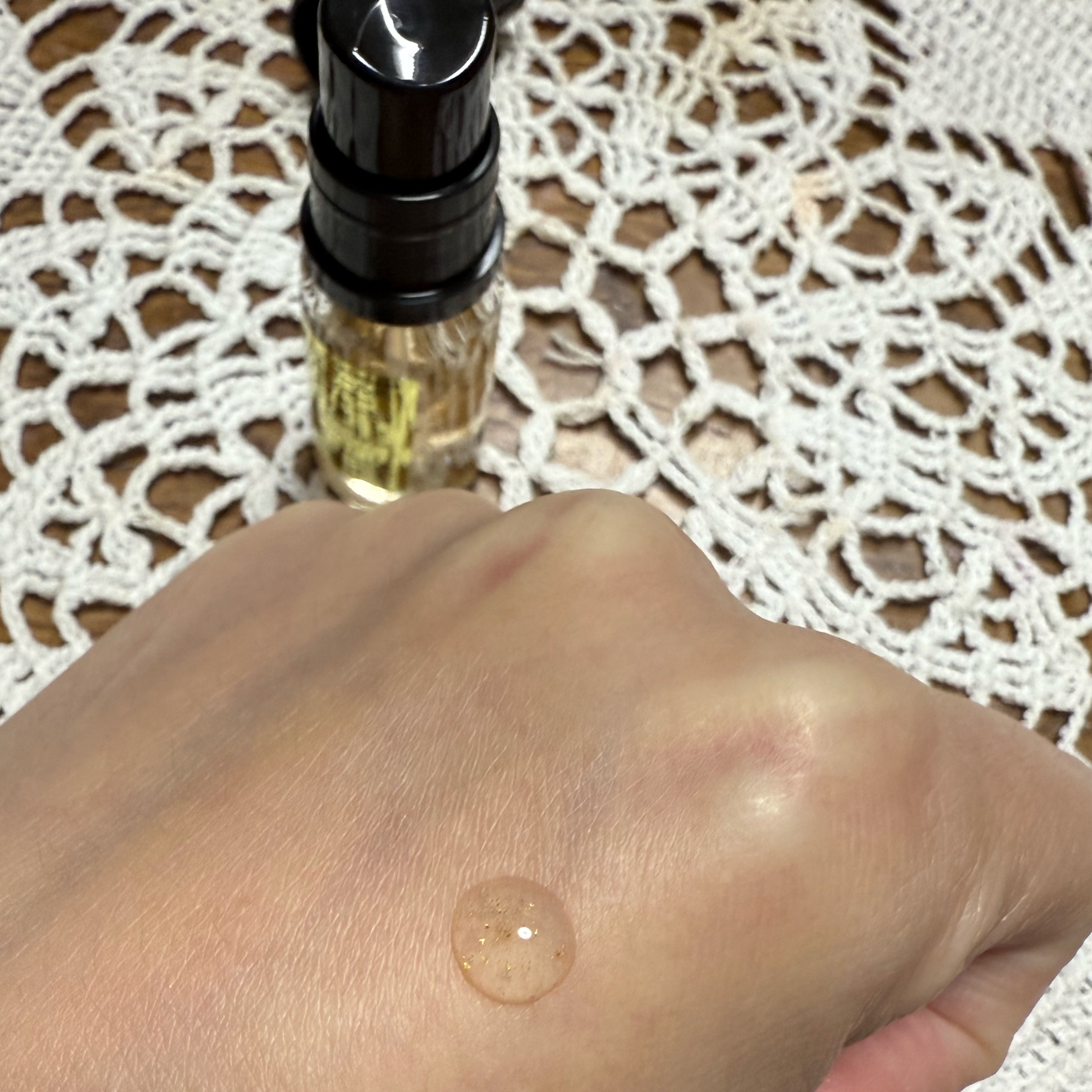 パリュール ゴールド 24K プライマー/GUERLAIN/化粧下地を使ったクチコミ（2枚目）