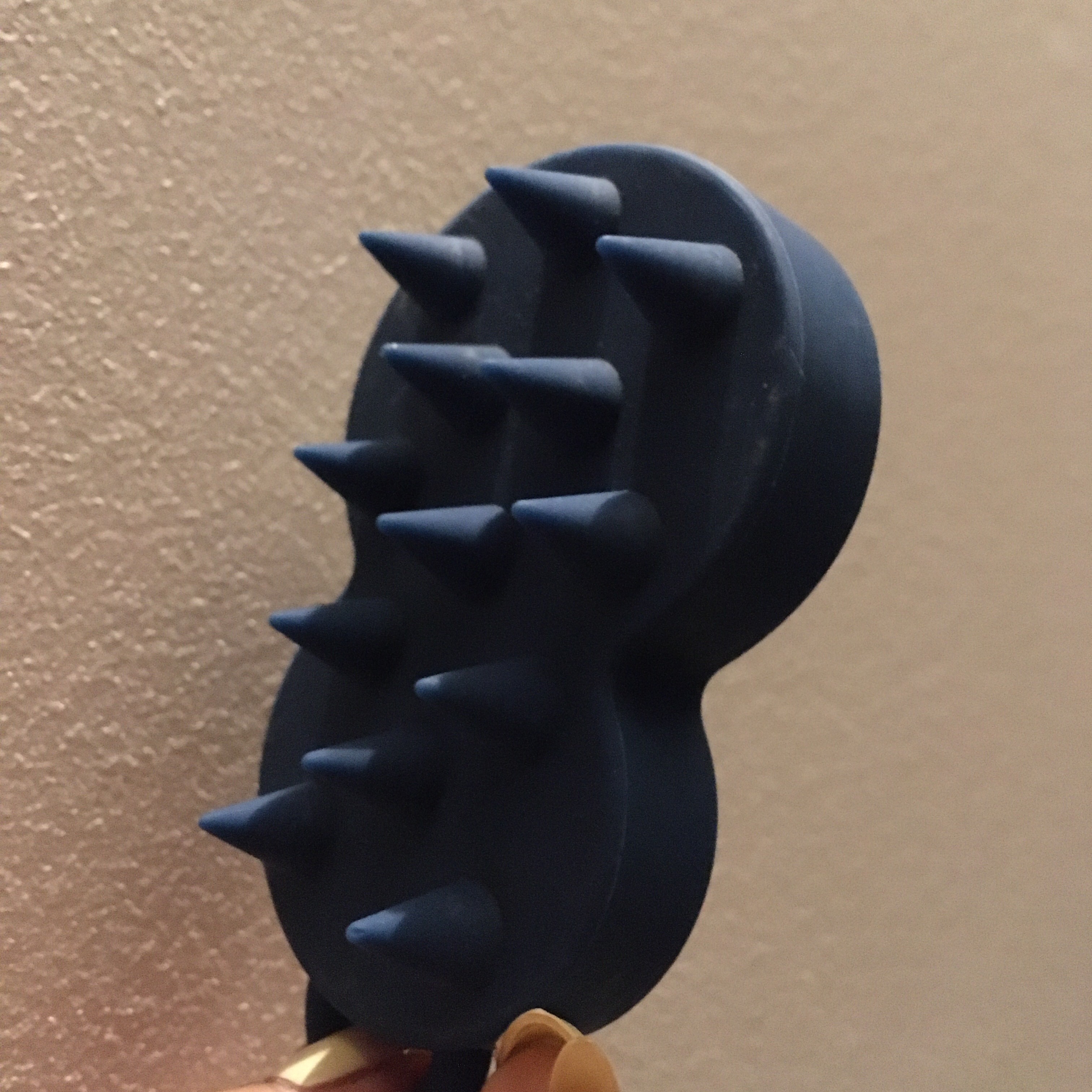 エイトザタラソ スパ やみつき 頭皮マッサージブラシ ハード/エイトザタラソ/スカルプブラシを使ったクチコミ（1枚目）