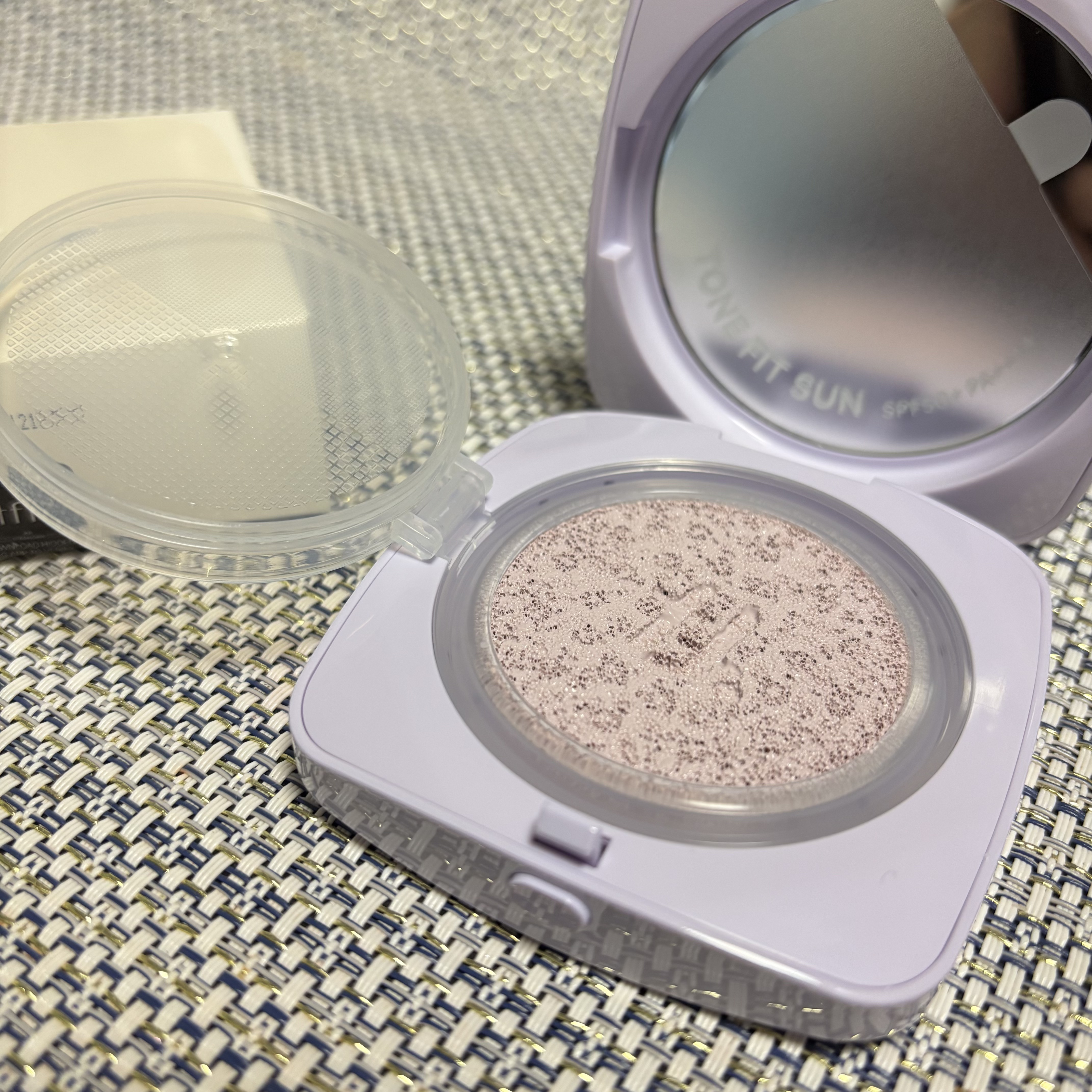 ベースフィットトーンアップサンクッション/TFIT/クッションファンデーションを使ったクチコミ（3枚目）