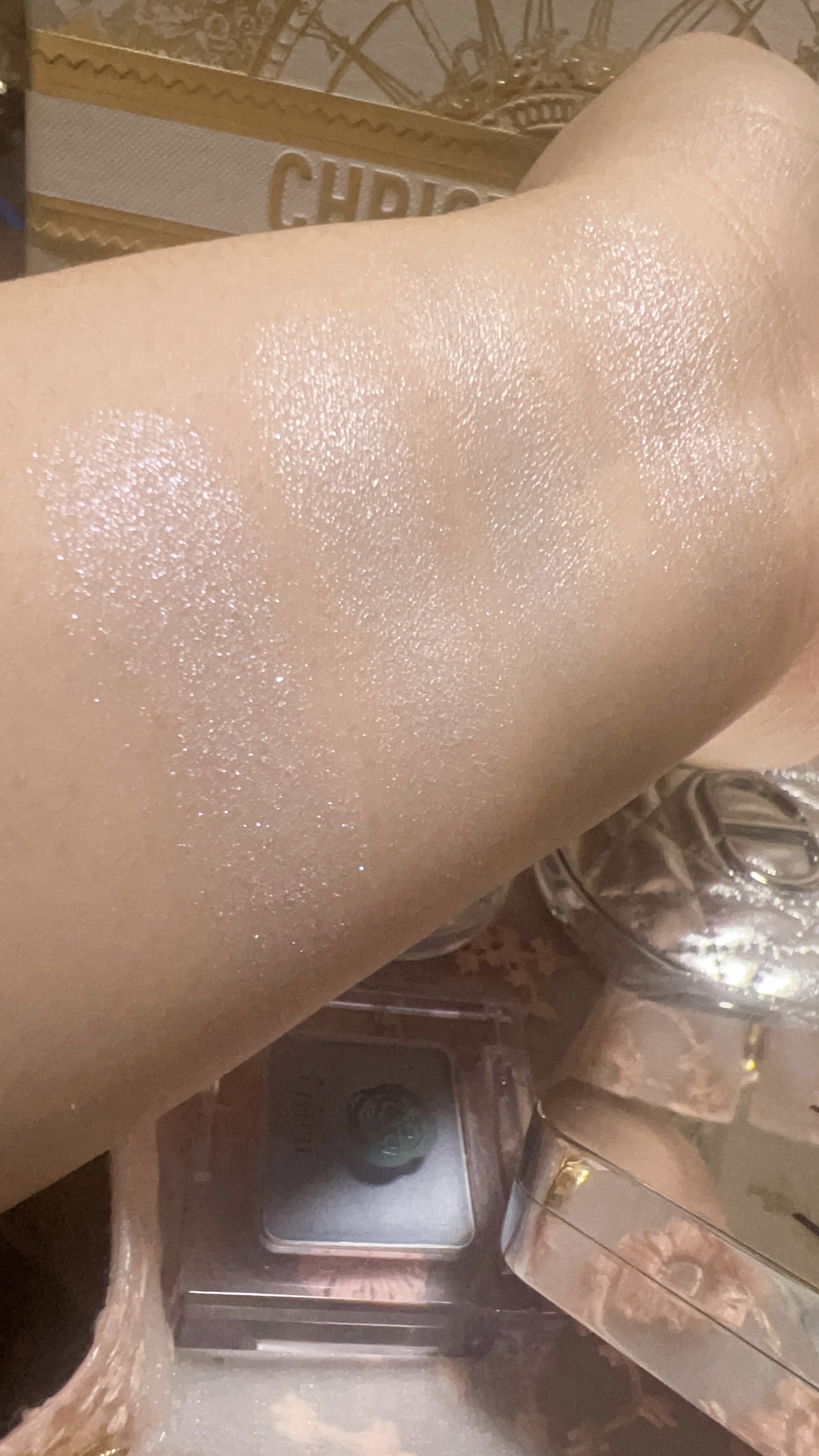 シピエ ライトアップベース LB<ブルー>/アヴァンセ/化粧下地を使ったクチコミ（3枚目）