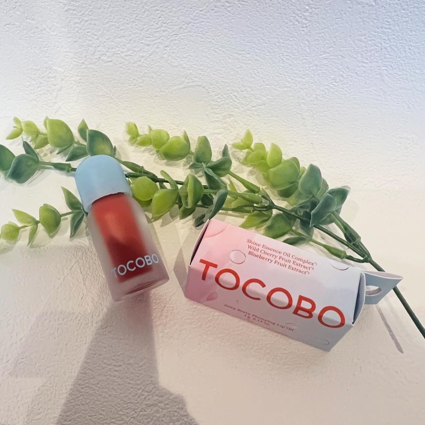 ジューシーベリープランピングリップオイル/TOCOBO/リップグロスを使ったクチコミ(2枚目)