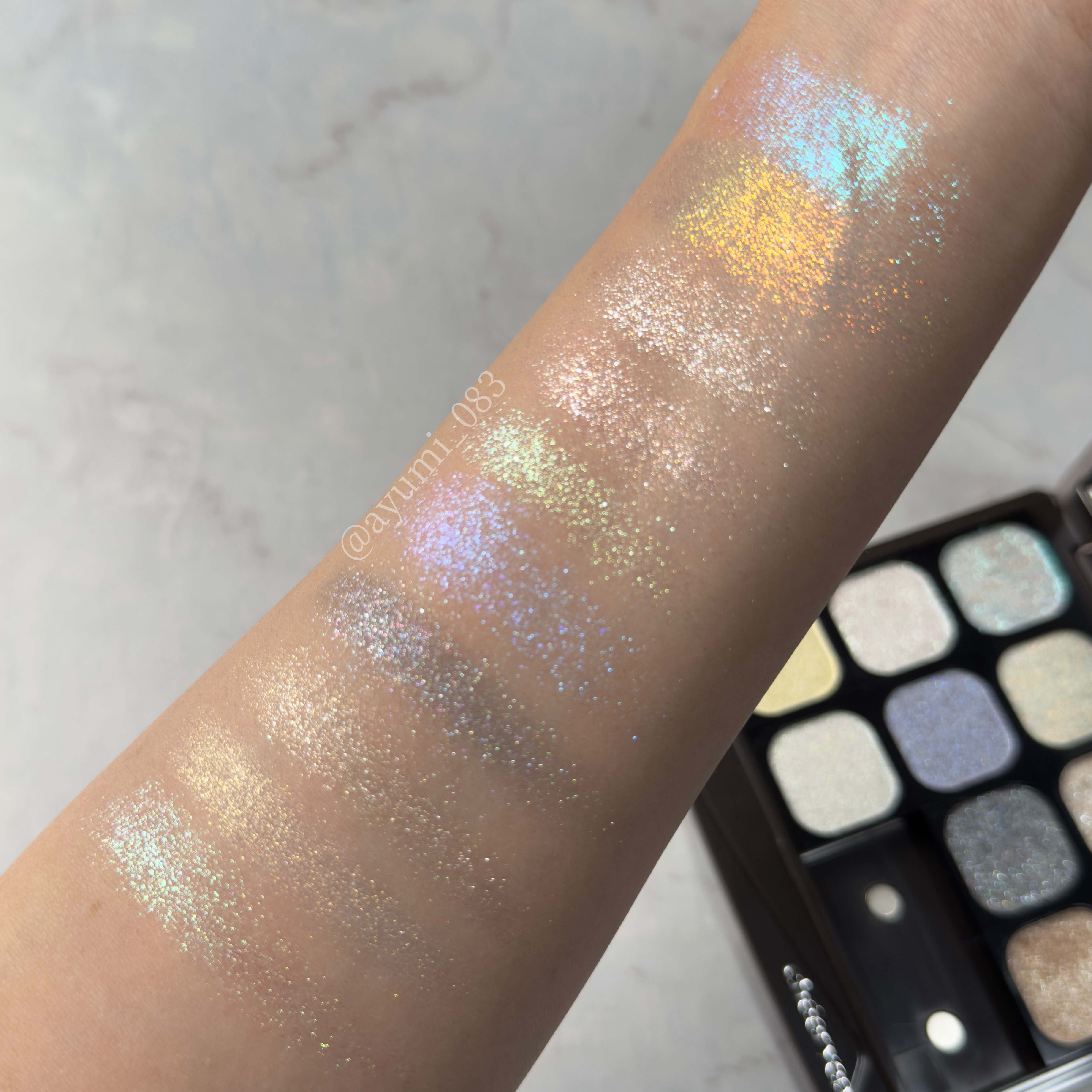 Sサイズアイシャドウブロック マグネット式カスタムパレット/CHEERYEP/単色アイシャドウを使ったクチコミ（3枚目）