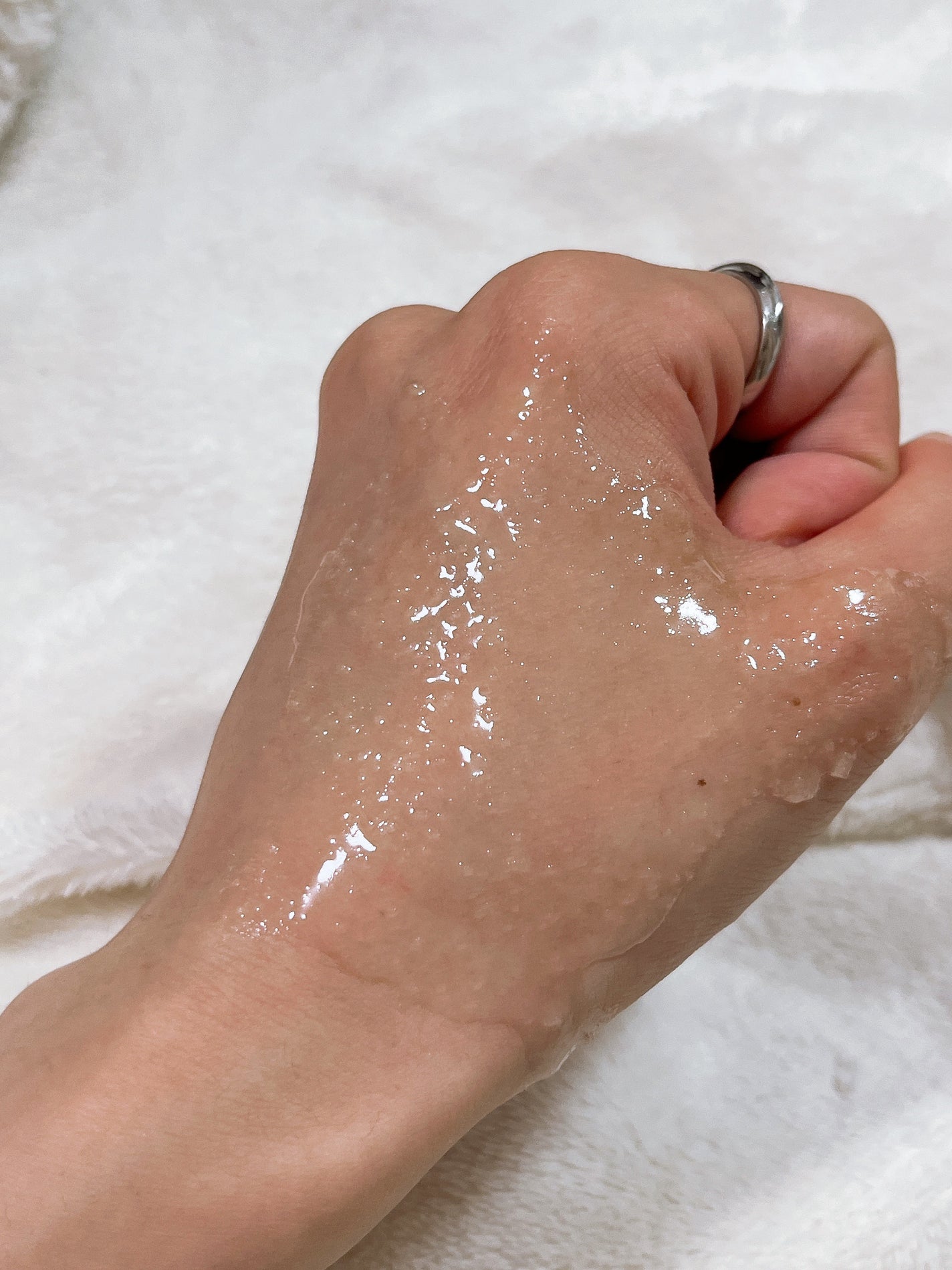 パヒュームドボディスクラブ ホワイトブラン/plu/ボディスクラブを使ったクチコミ(3枚目)