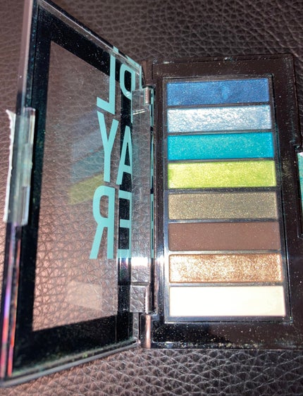 カラーステイ ルックス ブック パレット/REVLON/アイシャドウパレットを使ったクチコミ(1枚目)