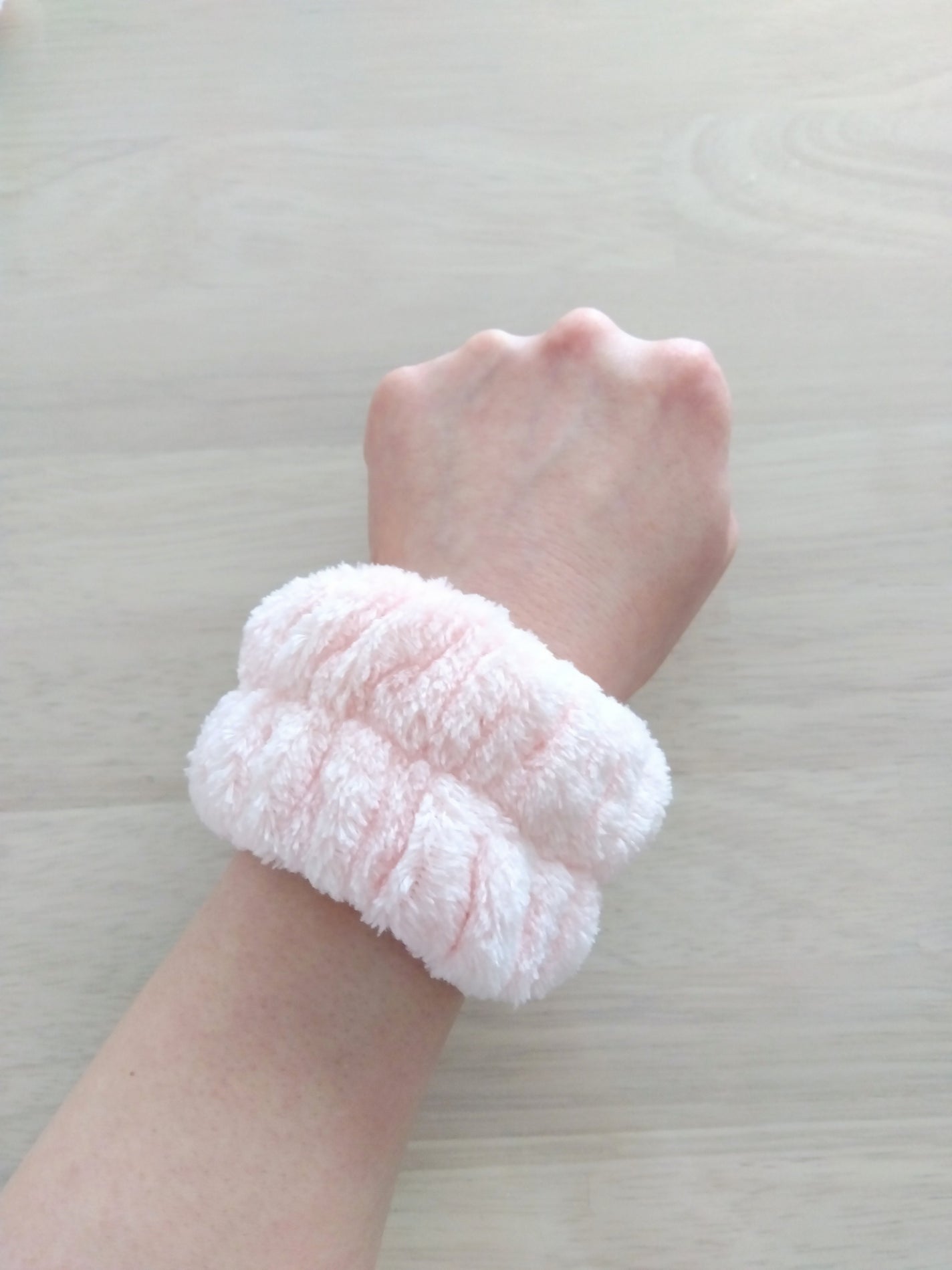 洗顔用リストバンド/セリア/その他スキンケアを使ったクチコミ(4枚目)