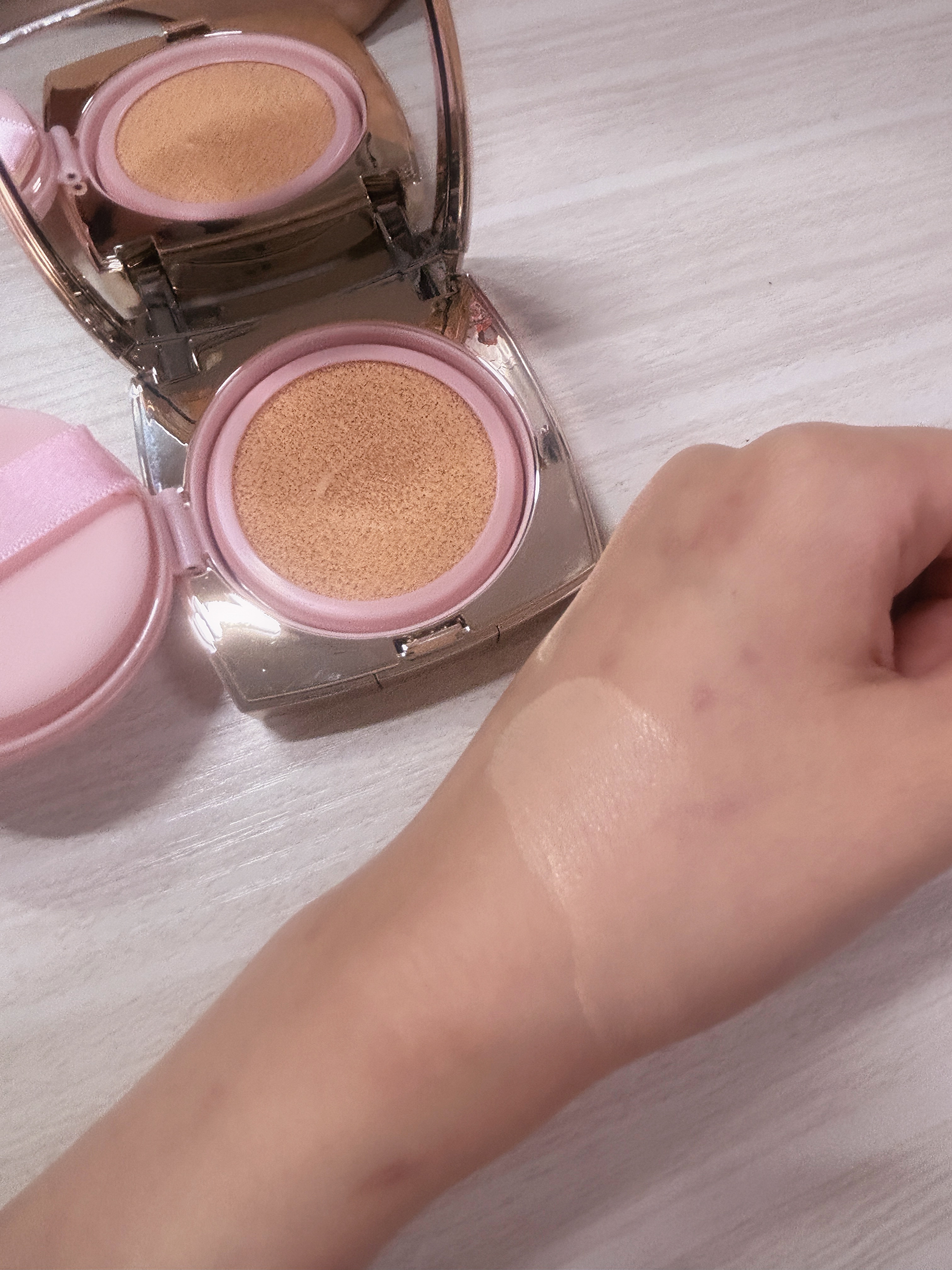 CLIO マグネットグロウセラムクッションのクチコミ「·͜·ᰔᩚ クリオ マグネットグロウセラムクッション ·͜·ᰔᩚ
21Ｎ リネン
SPF50+.....」（3枚目）