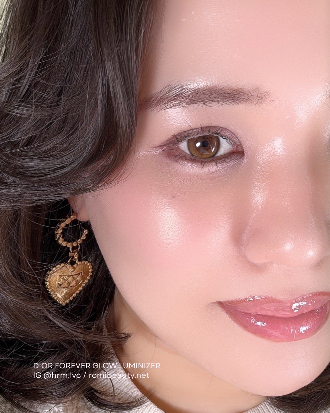 ディオールスキン フォーエヴァー グロウ ルミナイザー(サマー コレクション 2025 限定品)/Dior/ハイライトを使ったクチコミ(3枚目)