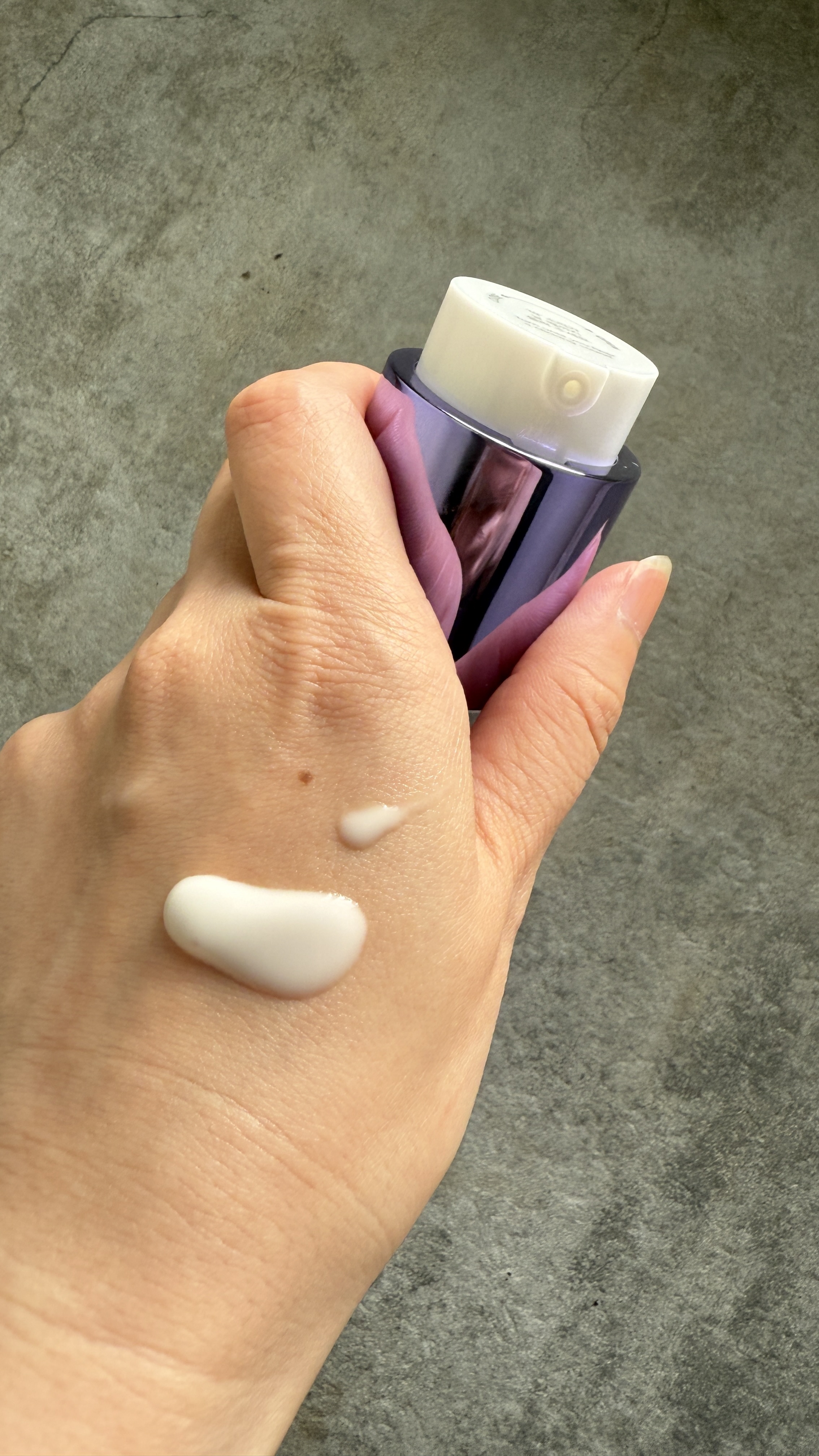 SOOTHING REPAIR TONING SERUM R4/ダーマファーム/美容液を使ったクチコミ（3枚目）