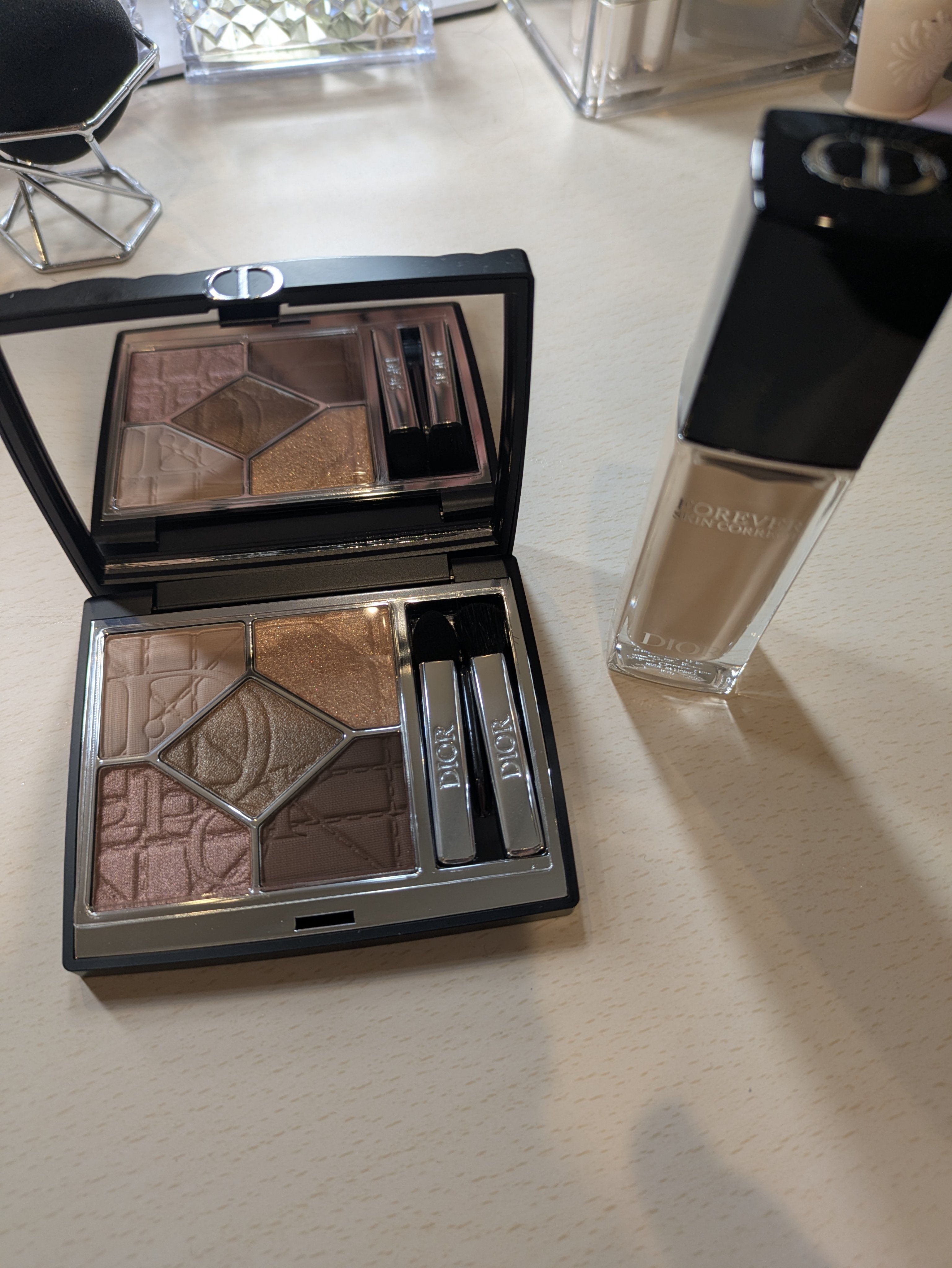 ディオールスキン フォーエヴァー スキン コレクト コンシーラー/Dior/リキッドコンシーラーを使ったクチコミ（3枚目）