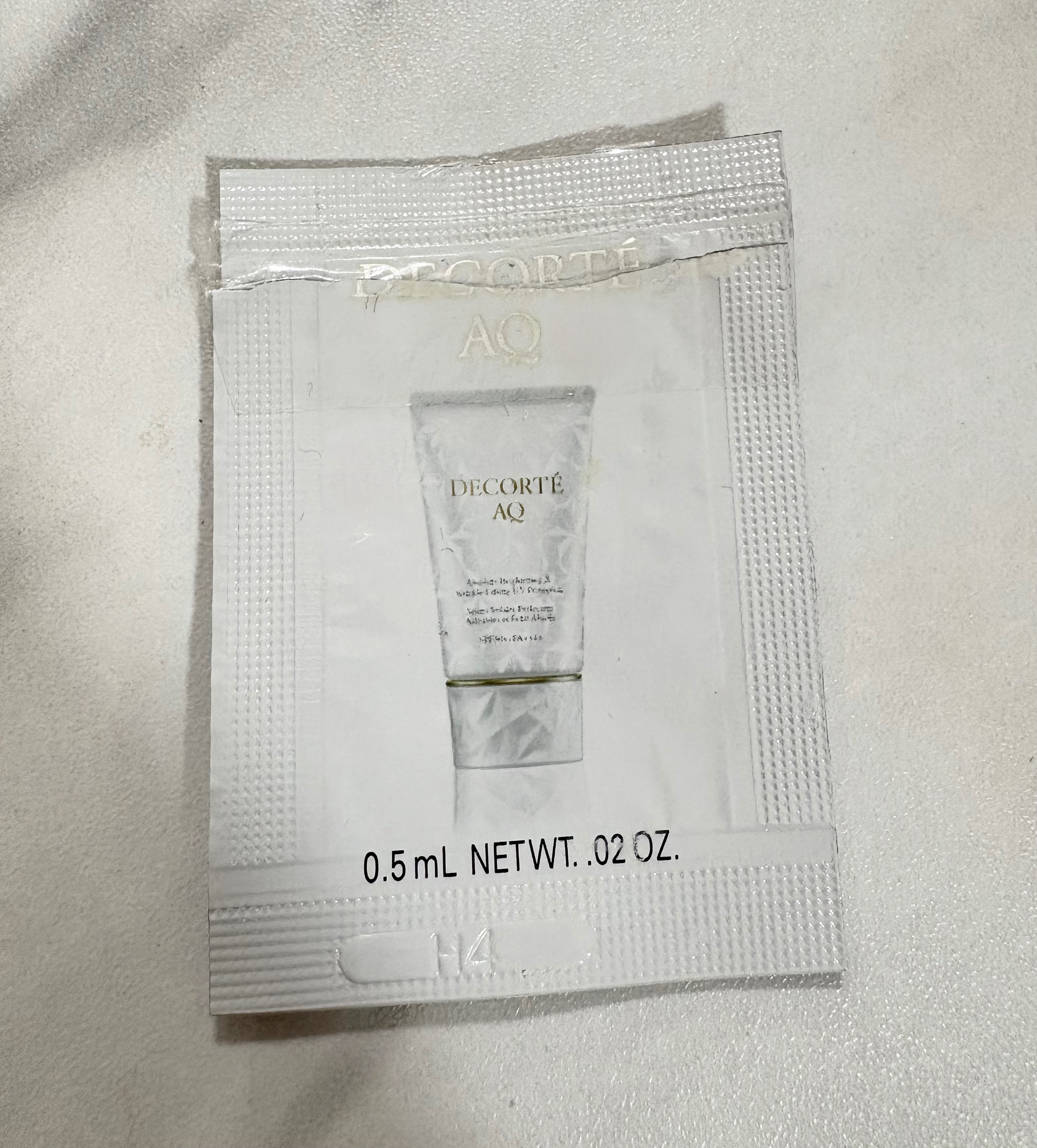 AQ アブソリュート UV プロテクション ブライトニング & リンクル/DECORTÉ/日焼け止めローションを使ったクチコミ（1枚目）