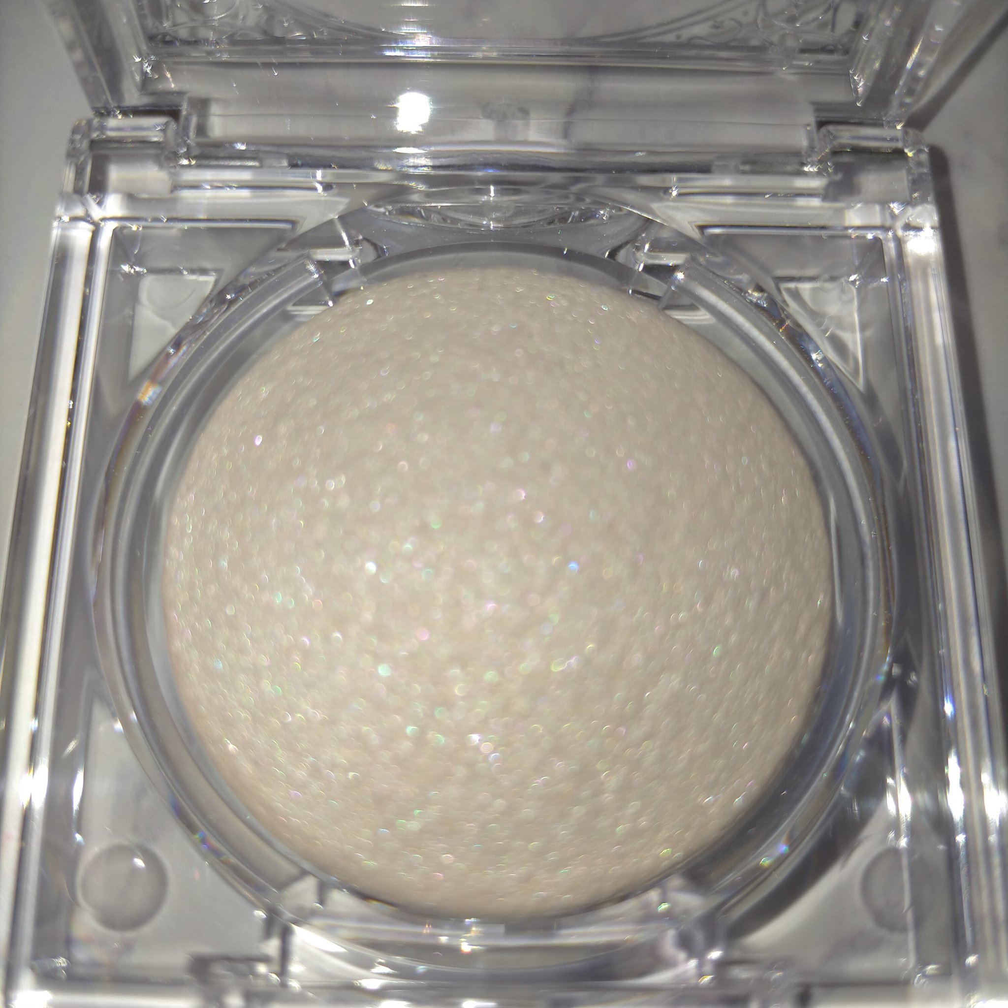 ムーングロウハイライター/キャンメイク/ハイライトを使ったクチコミ（3枚目）