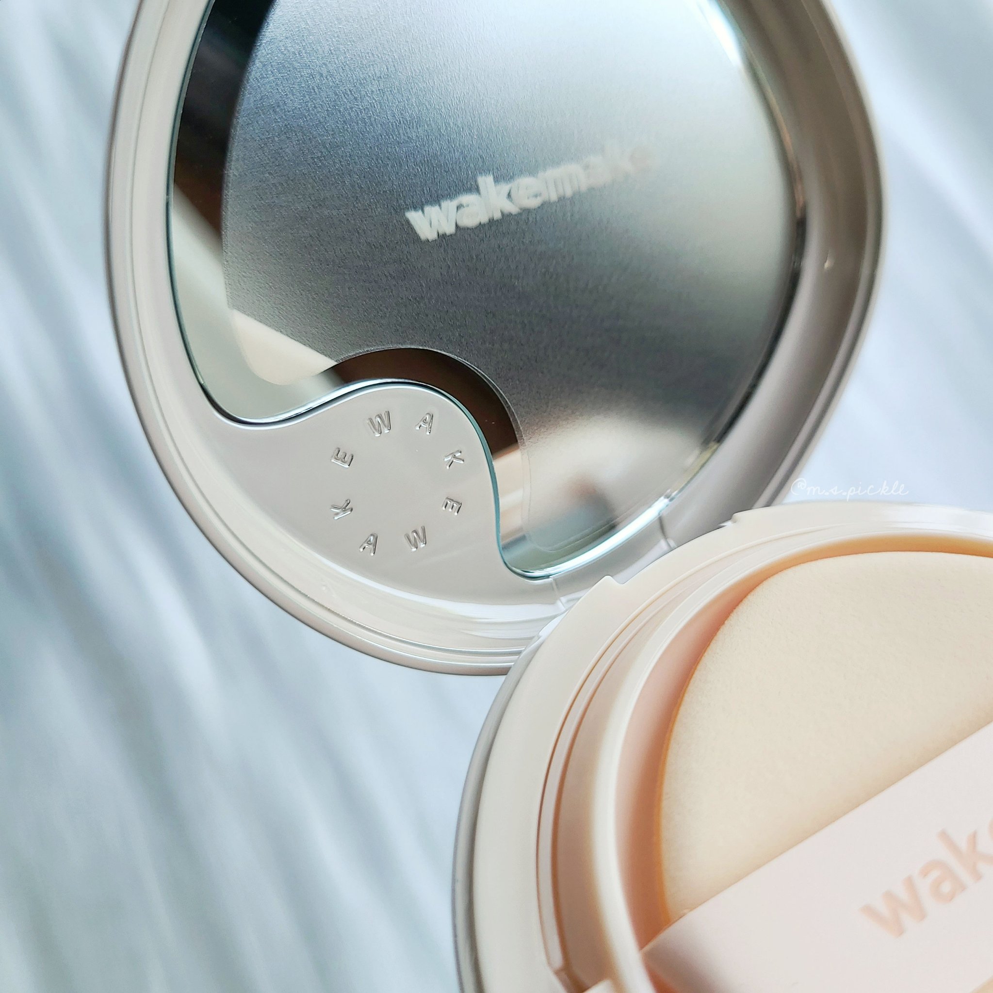 ウォータフルグロウティント/wakemake/リップティントを使ったクチコミ（2枚目）