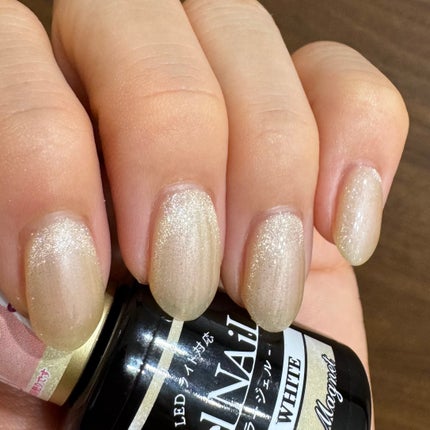 ジェルネイル(ライト対応)/セリア/ジェルネイルを使ったクチコミ(4枚目)