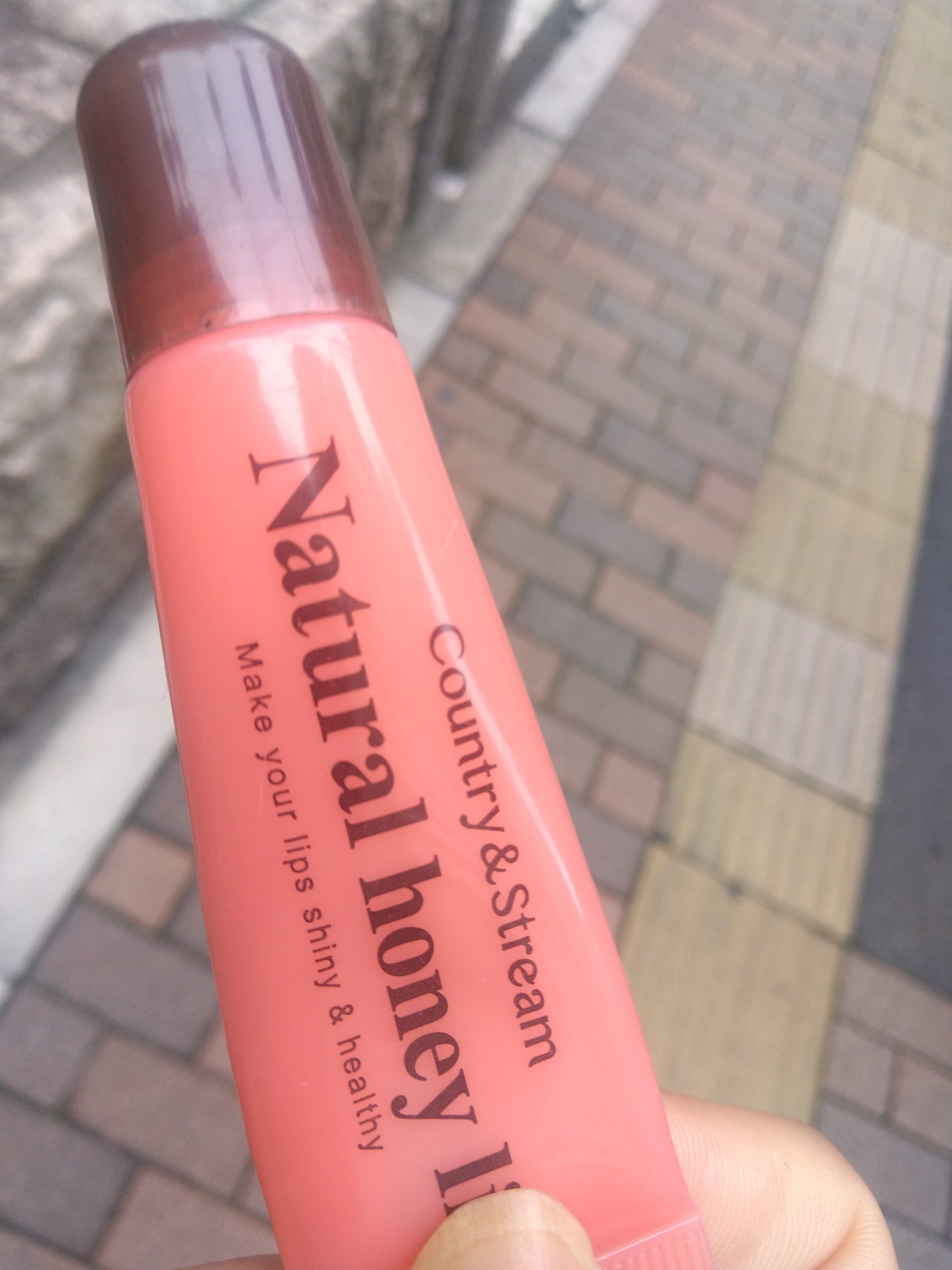ハニーフルリップ もも色ボリューム/カントリー&ストリーム/リップ美容液を使ったクチコミ(1枚目)