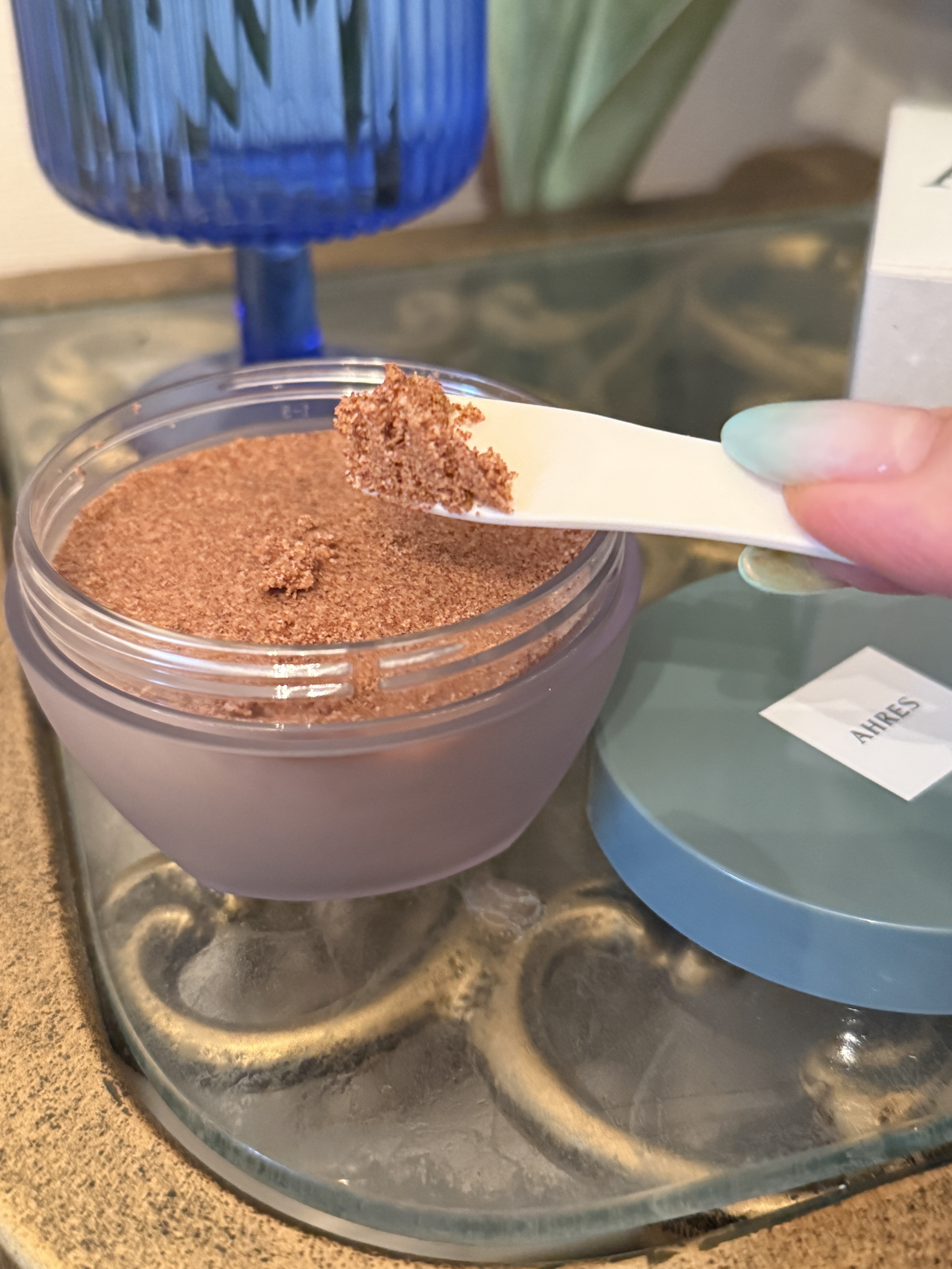 フェイススクラブ ブラッシャー VG/アーレス/スクラブ・ゴマージュを使ったクチコミ（2枚目）