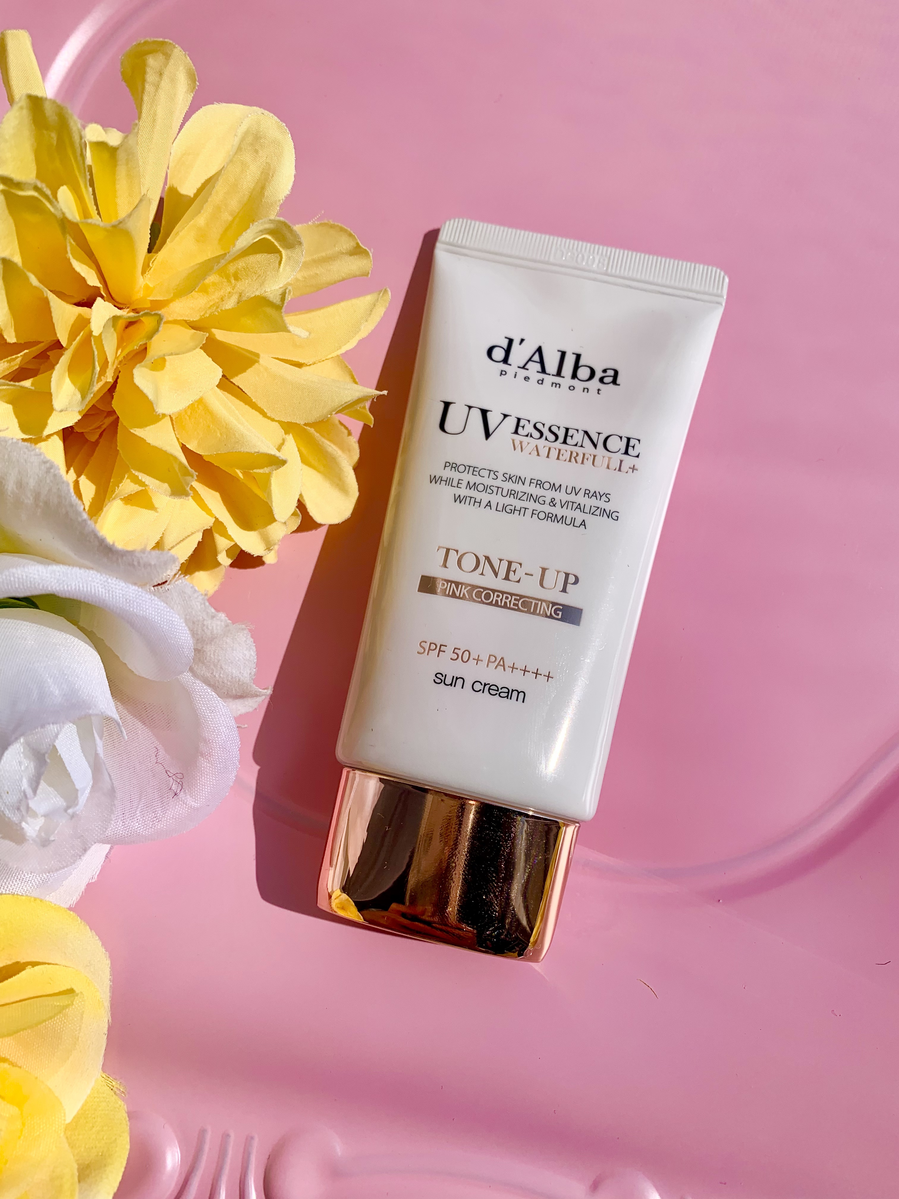 ウォータフルトーンアップサンクリーム/ダルバ/日焼け止めクリームを使ったクチコミ（2枚目）