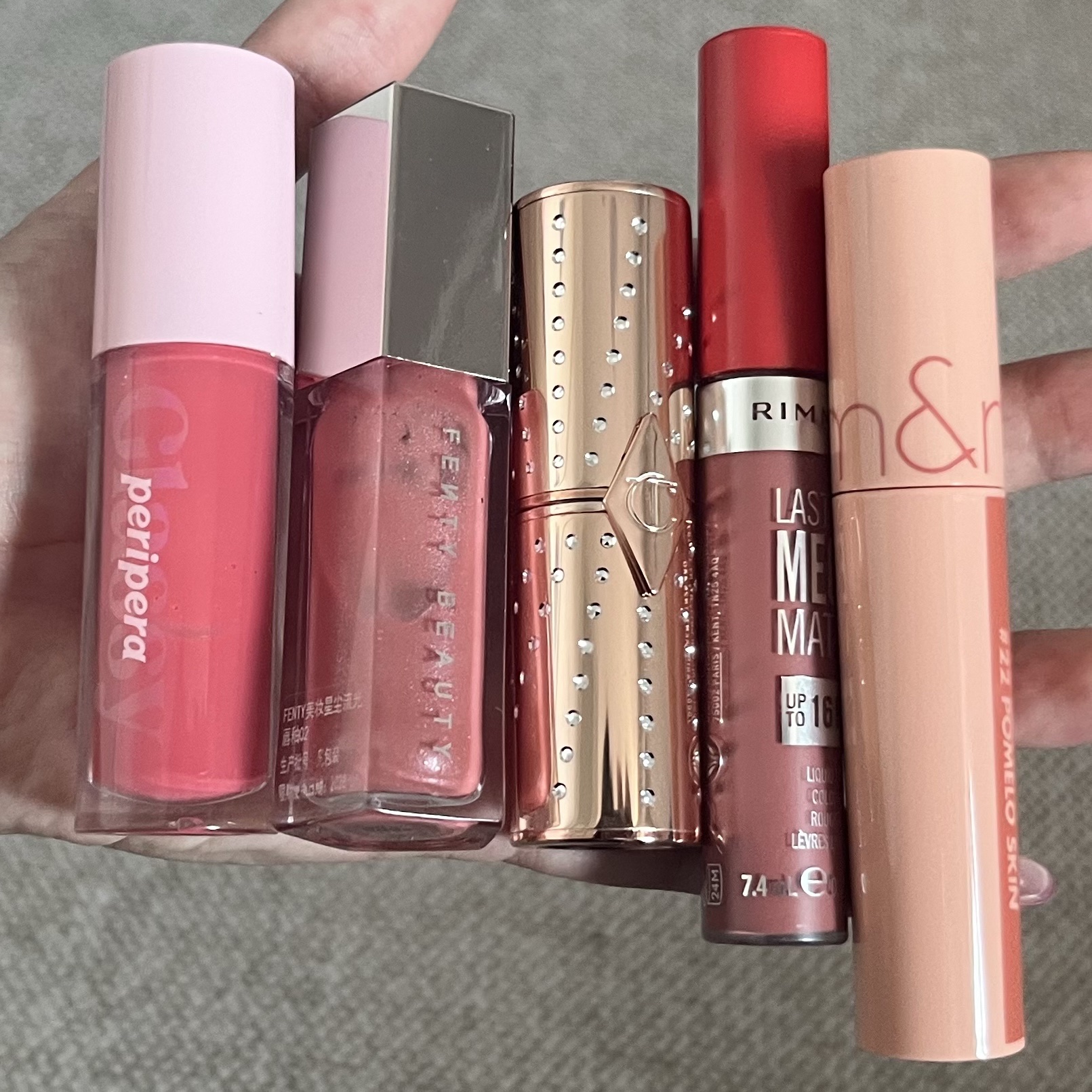 インク グラスティング リップ グロス/PERIPERA/リップグロスを使ったクチコミ（1枚目）