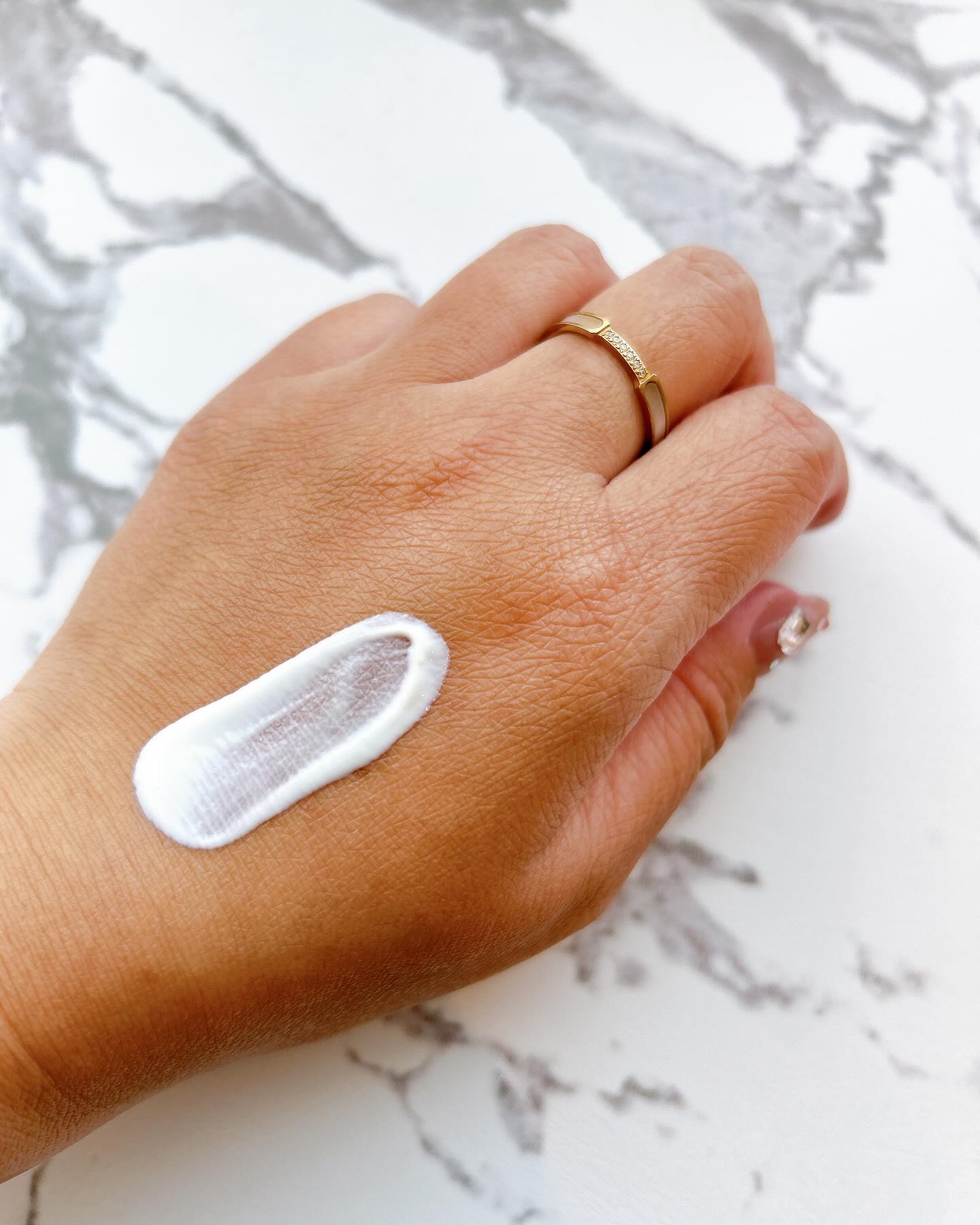 セラ水分バリア日焼け止め/Real Barrier/日焼け止めクリームを使ったクチコミ（3枚目）