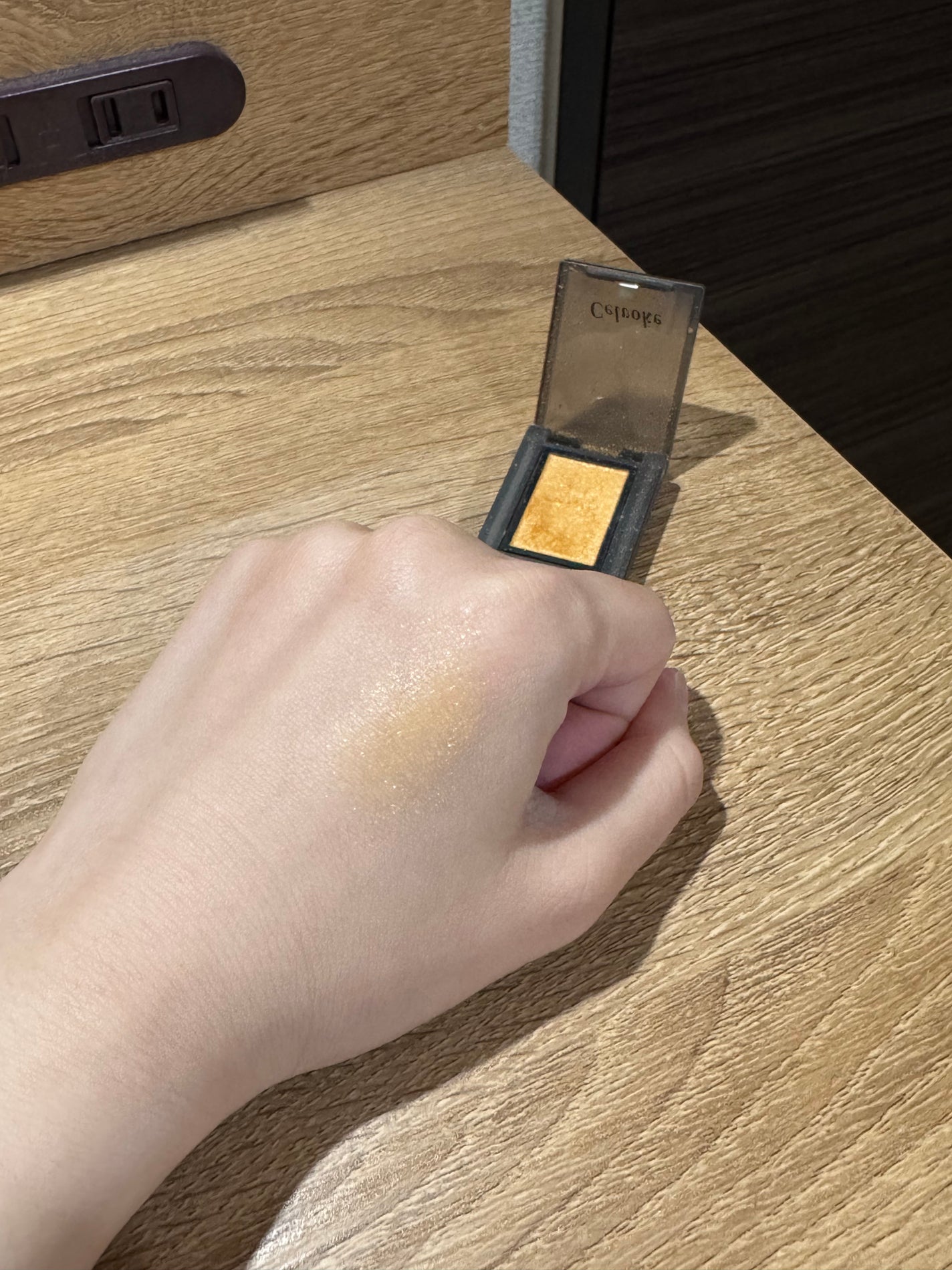 honoka on LIPS 「Celvokeヴォランタリーアイズ29サフランイエロー※現在販..」(2枚目)