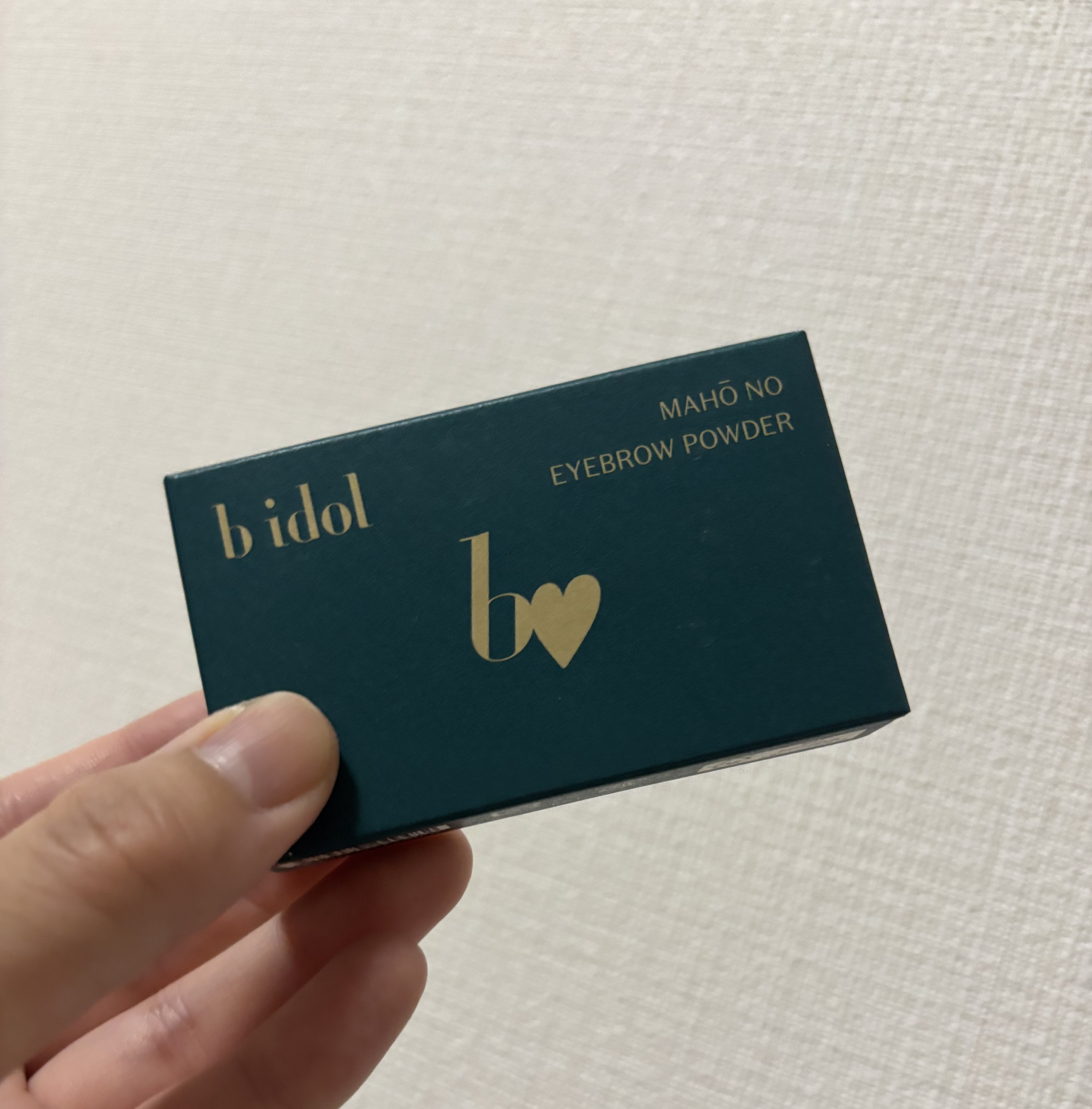 魔法のアイブロウパウダー 01 ベーシックブラウン/b idol/パウダーアイブロウを使ったクチコミ（1枚目）