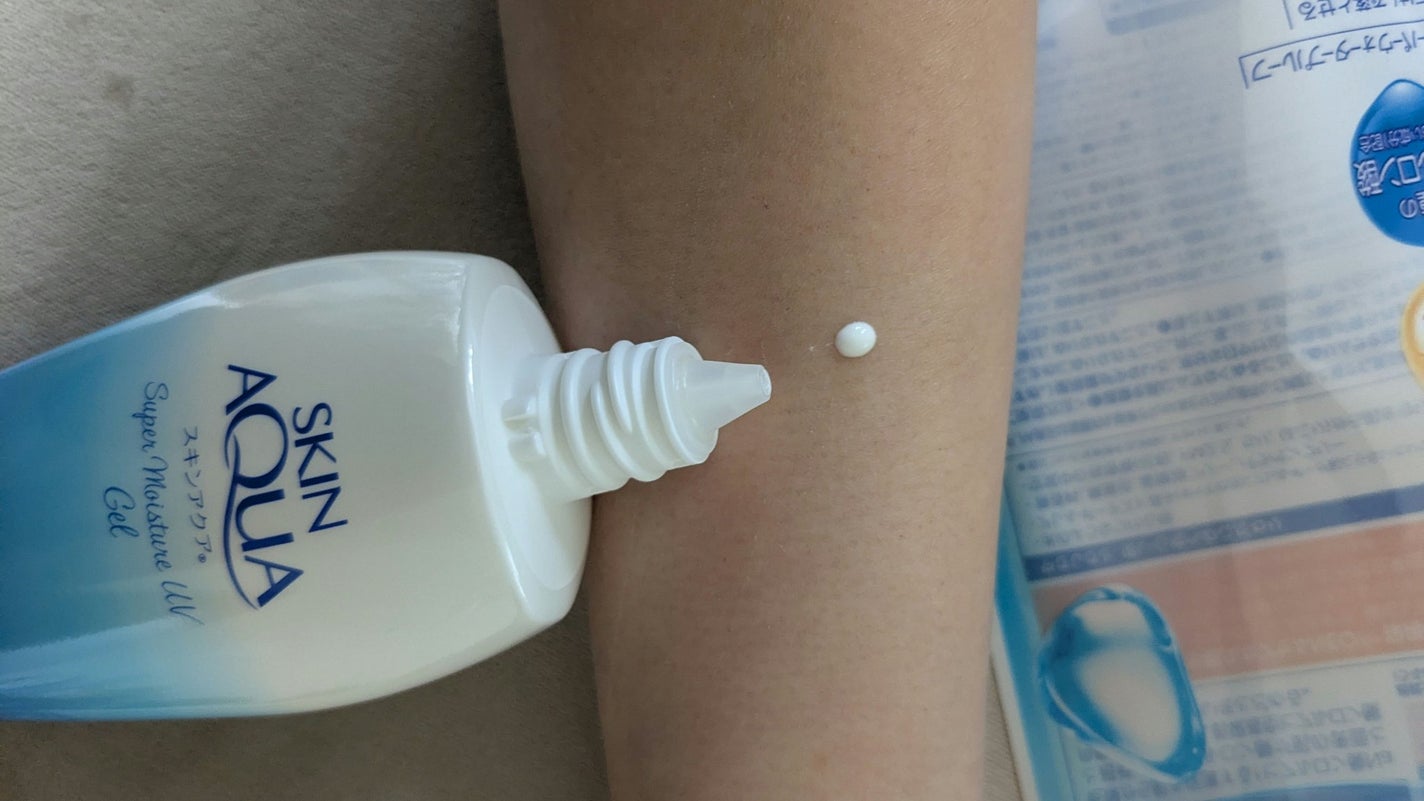 スキンアクア スーパーモイスチャージェル/スキンアクア/日焼け止めジェルを使ったクチコミ(2枚目)