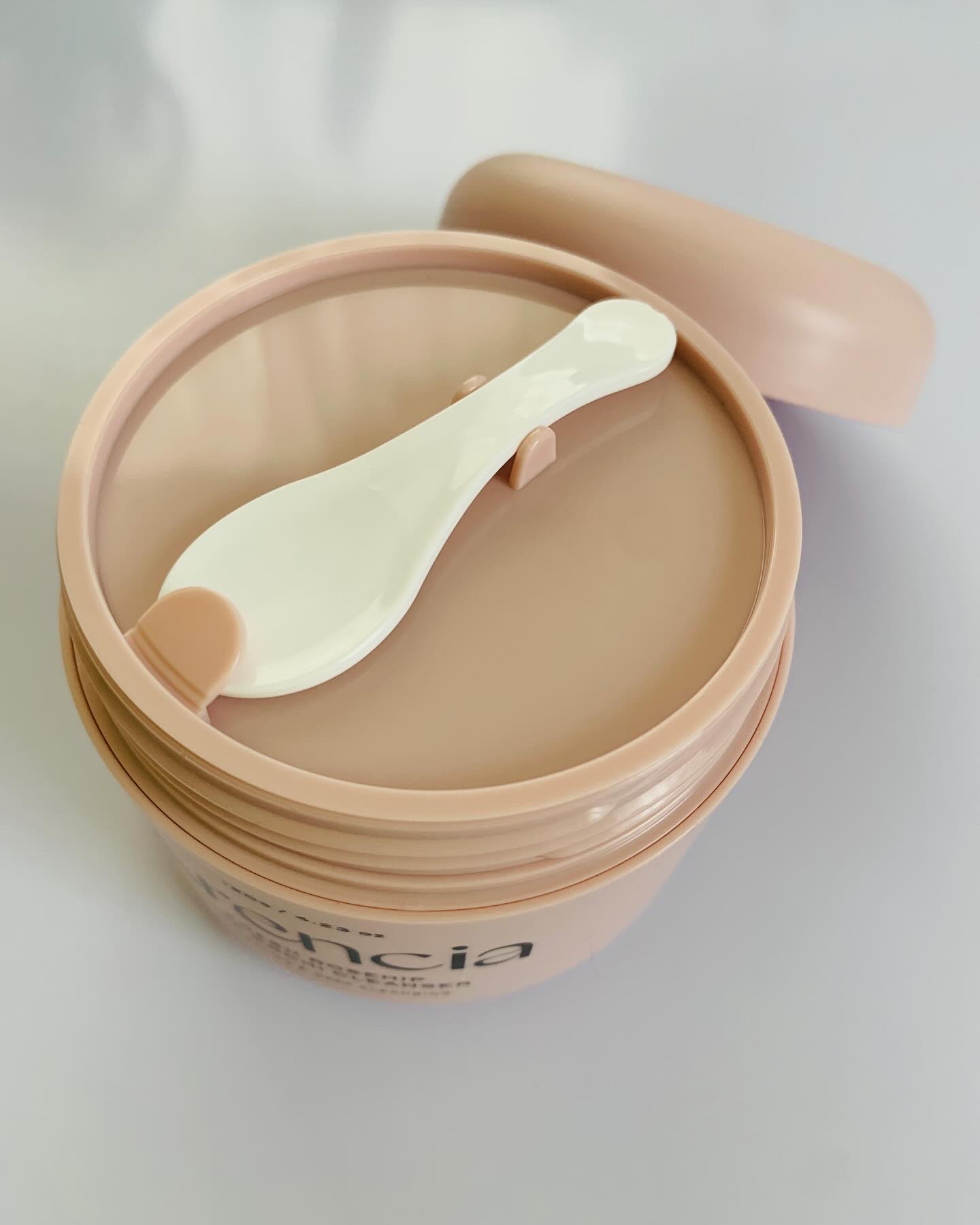 アレンシアフレッシュもちソープ「ロイヤルローズヒップ」/アレンシア/その他洗顔料を使ったクチコミ（2枚目）