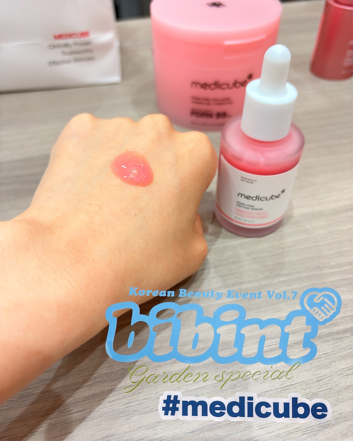 PDRNピンクアンプル PDRN 10,000ppm配合/MEDICUBE/美容液を使ったクチコミ（3枚目）