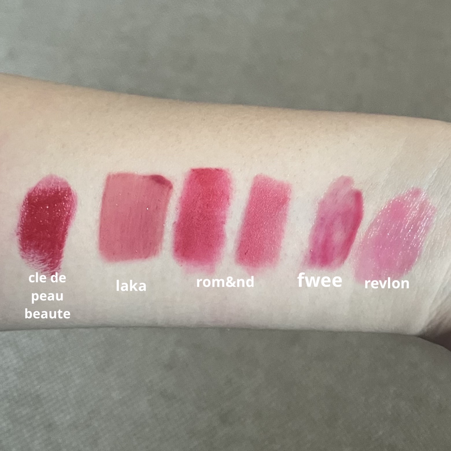 フィー リップアンドチーク グローイジェリーポット/fwee/リップグロスを使ったクチコミ（2枚目）