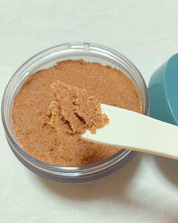 フェイススクラブ ブラッシャー VG/アーレス/スクラブ・ゴマージュを使ったクチコミ（3枚目）