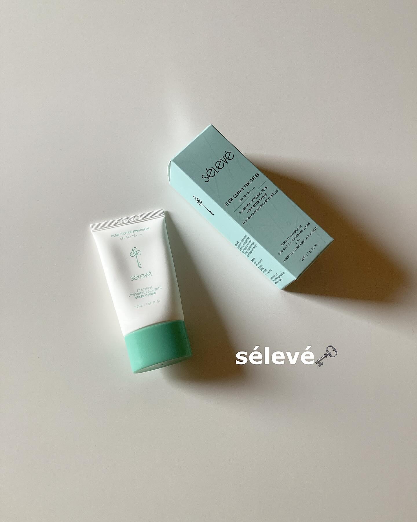 グロウキャビアサンクリーム(SPF 50+, PA+++) /SELEVE/日焼け止めクリームを使ったクチコミ（1枚目）