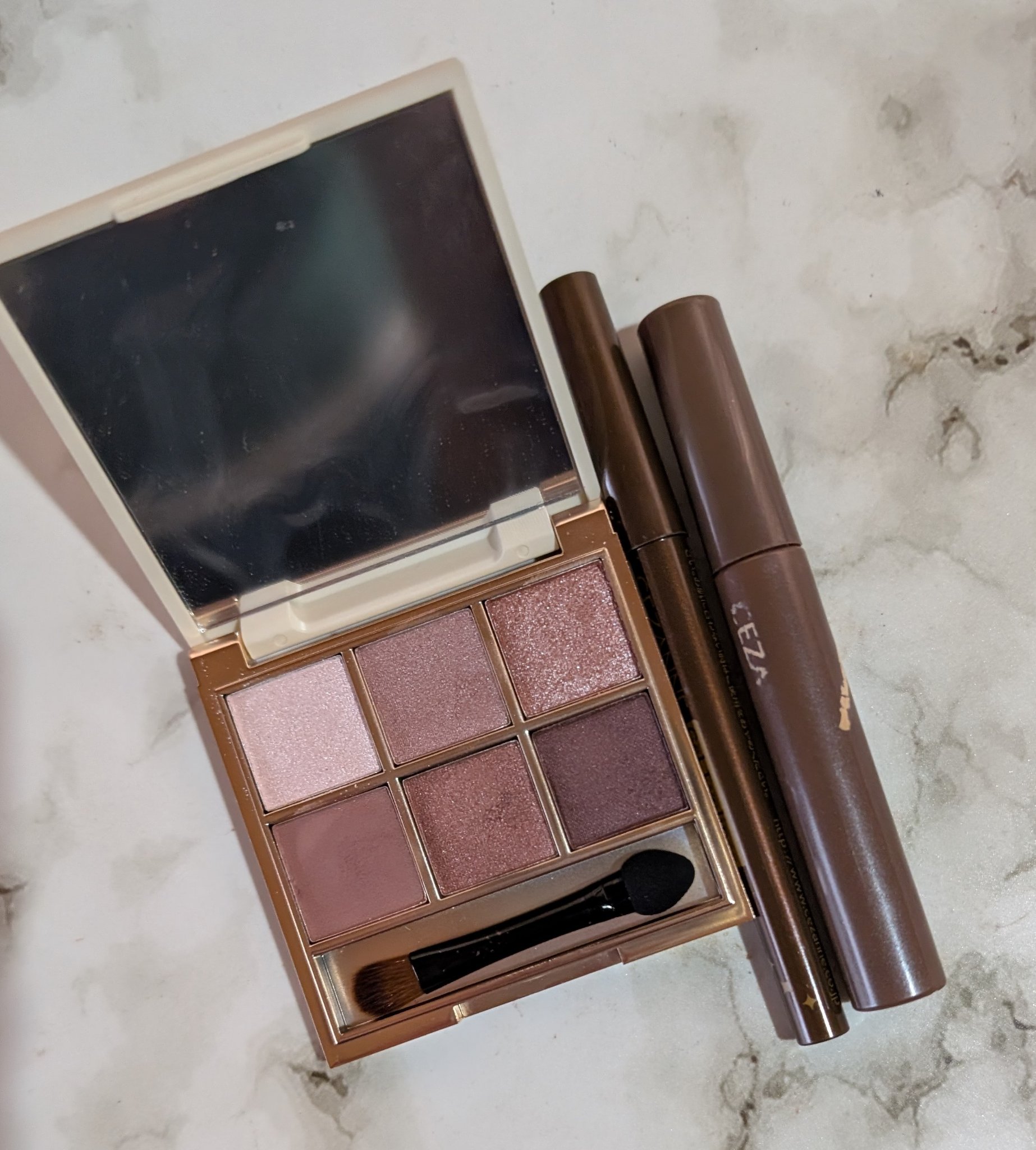 6色アイシャドウパレット/and us/アイシャドウパレットを使ったクチコミ（1枚目）