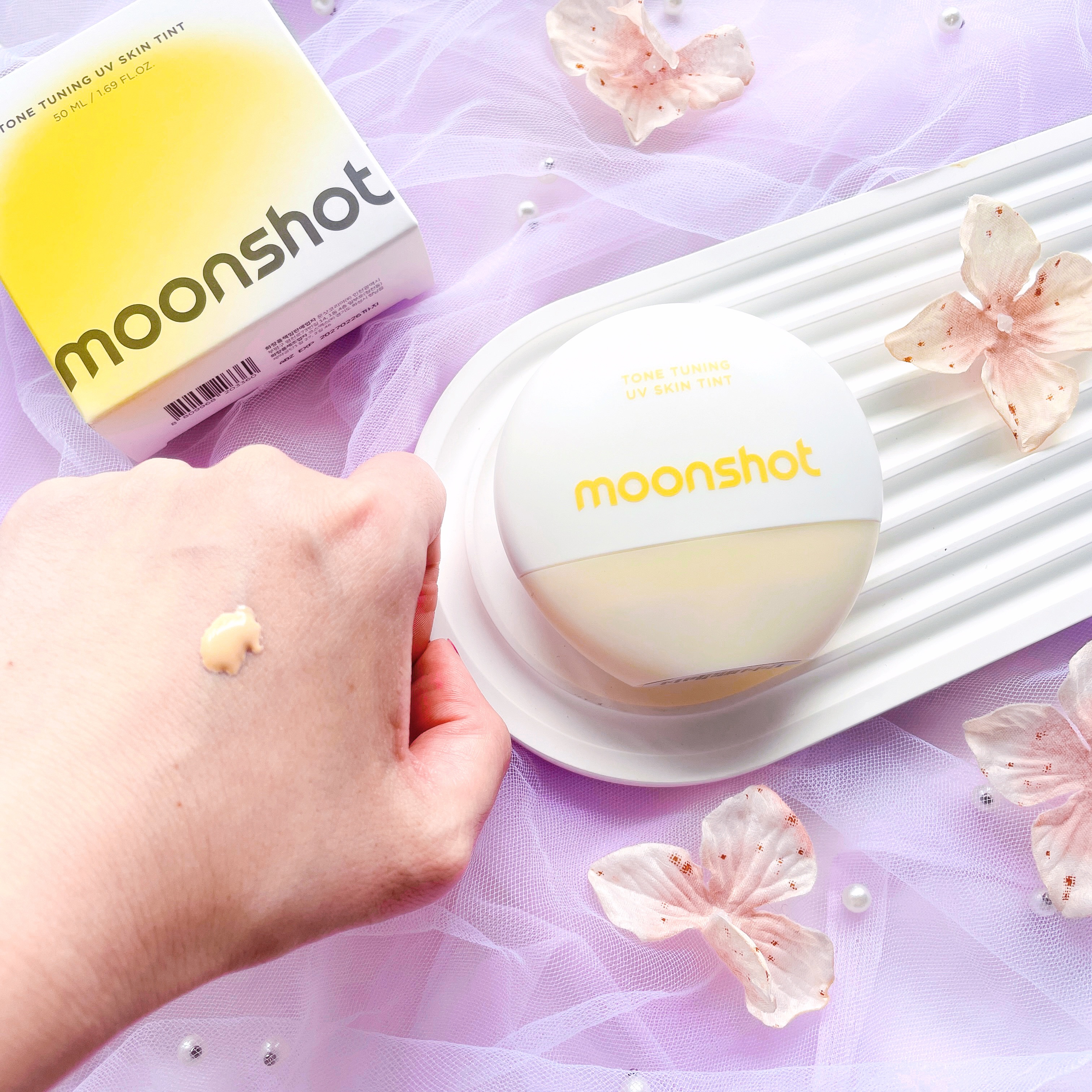 トーンチューニング UV スキンティント/moonshot/日焼け止めクリームを使ったクチコミ（3枚目）