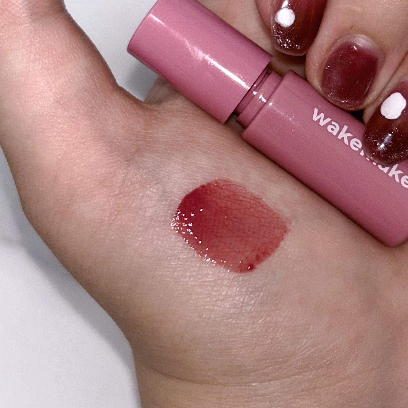 ウォータフルグロウティント/wakemake/リップティントを使ったクチコミ(3枚目)