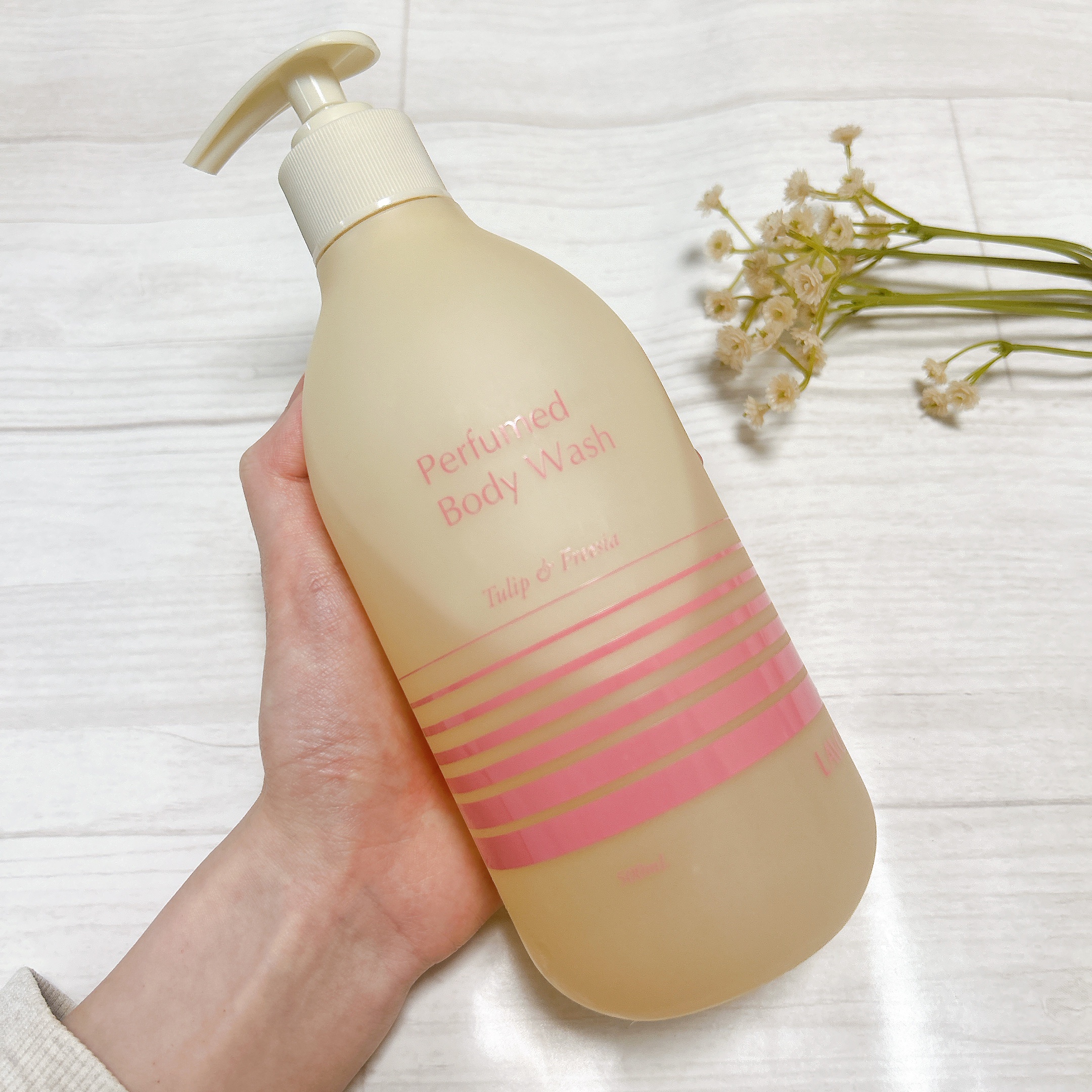 パフューム ボディウォッシュ チューリップ&フリージア/LAVOIR/ボディソープを使ったクチコミ（2枚目）